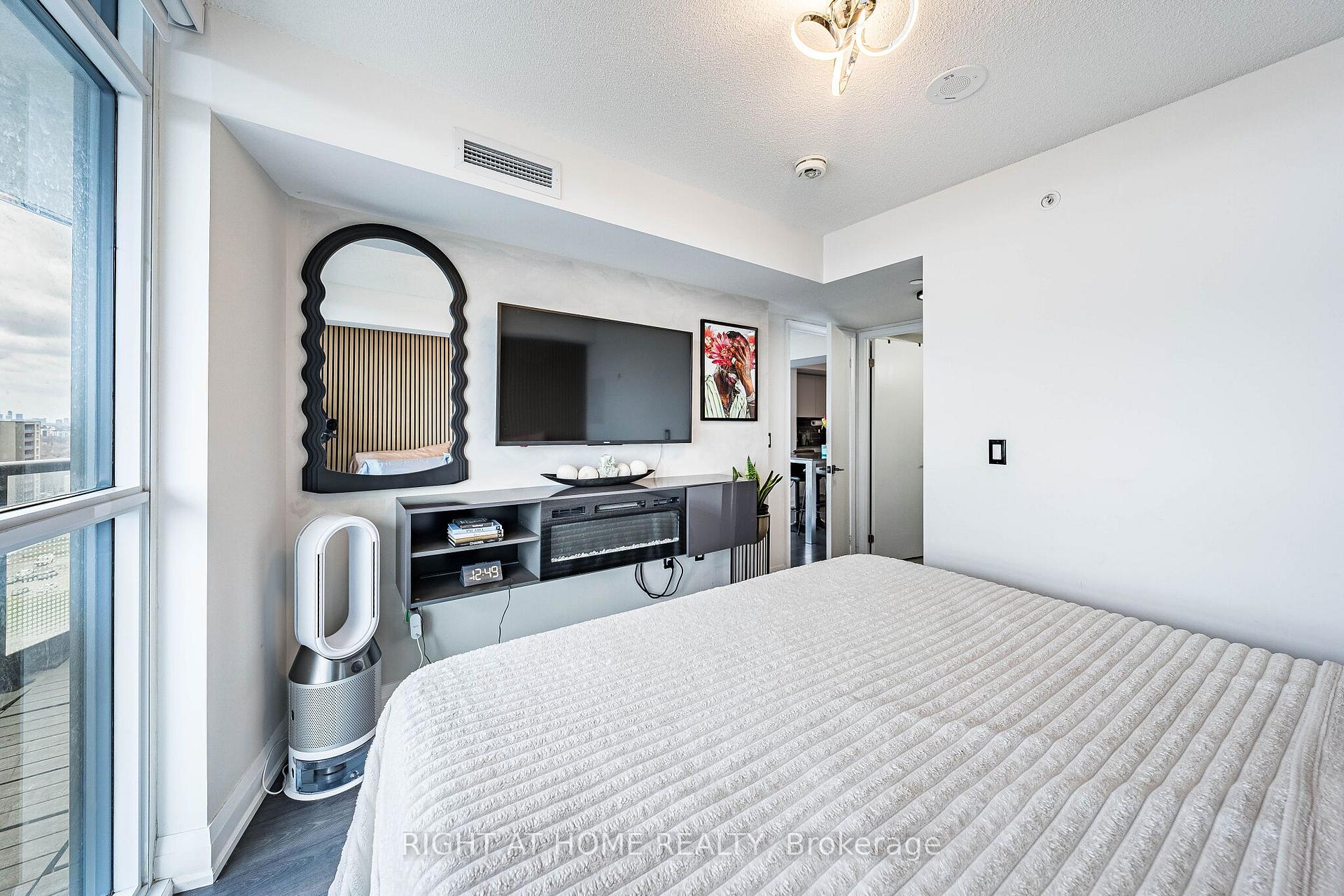 Photo 22 of Unit 1309, 30 gibbs Road, Etobicoke, Islington-City Centre West — HOMEH