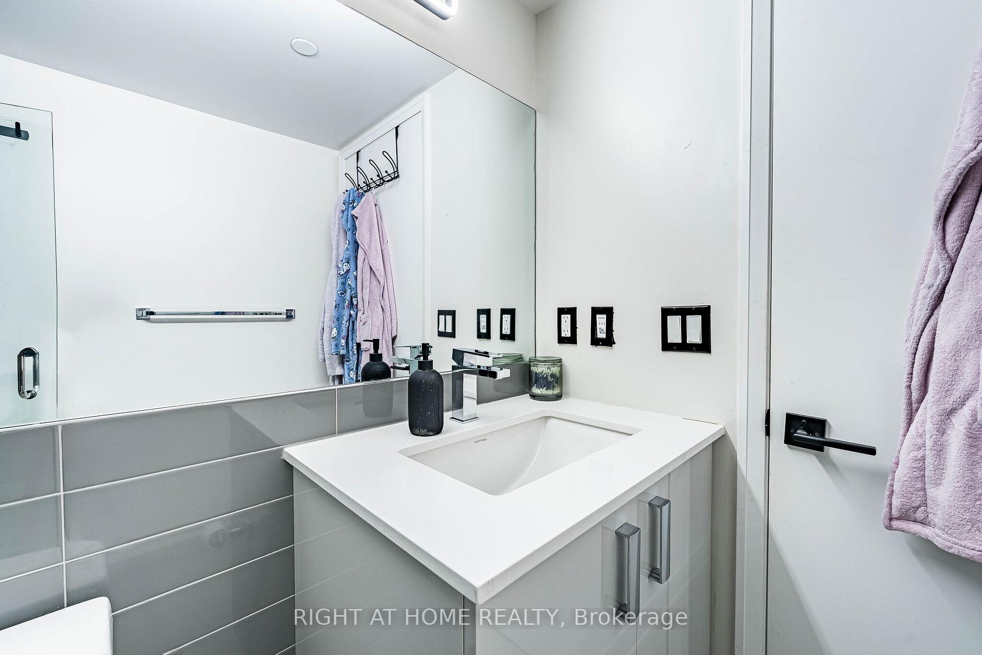 Photo 25 of Unit 1309, 30 gibbs Road, Etobicoke, Islington-City Centre West — HOMEH