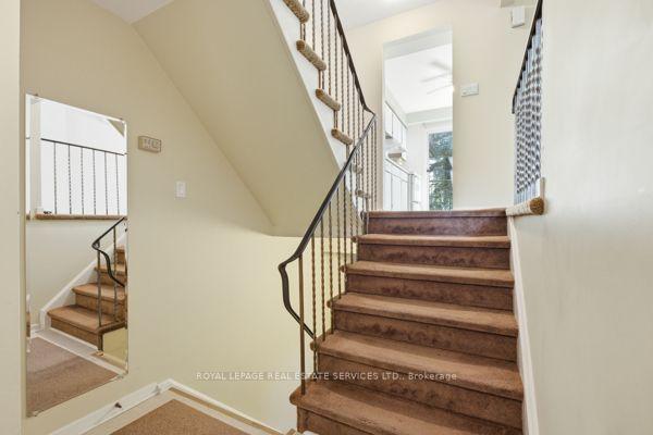 Photo 9 of 29 Silver Shadow Path, Etobicoke, Markland Wood — HOMEH