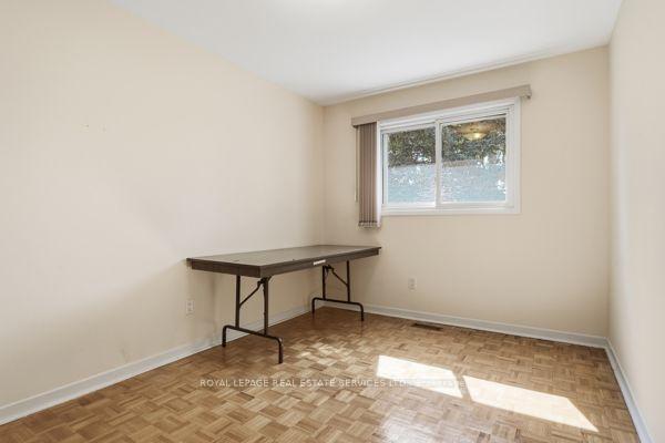 Photo 34 of 29 Silver Shadow Path, Etobicoke, Markland Wood — HOMEH