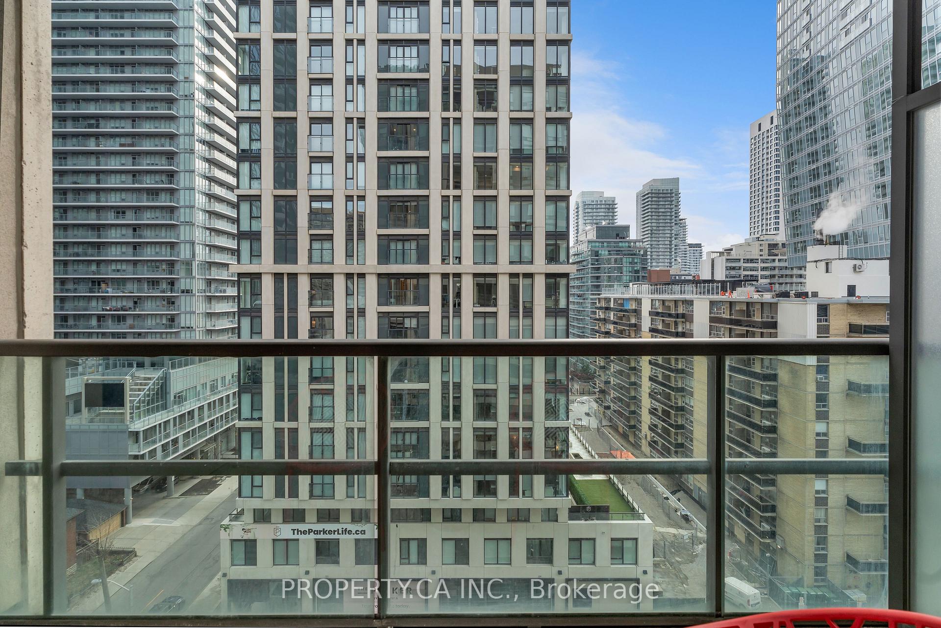 Photo 17 of Unit 1004, 88 Broadway Avenue, Toronto, Mount Pleasant West — HOMEH
