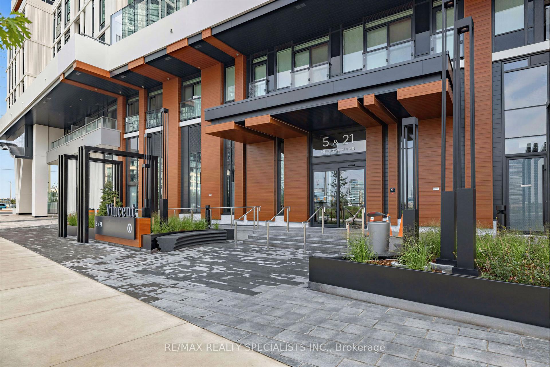 Photo 3 of Unit 1506, 21 Meadowdale Road, Vaughan, Vaughan Corporate Centre — HOMEH