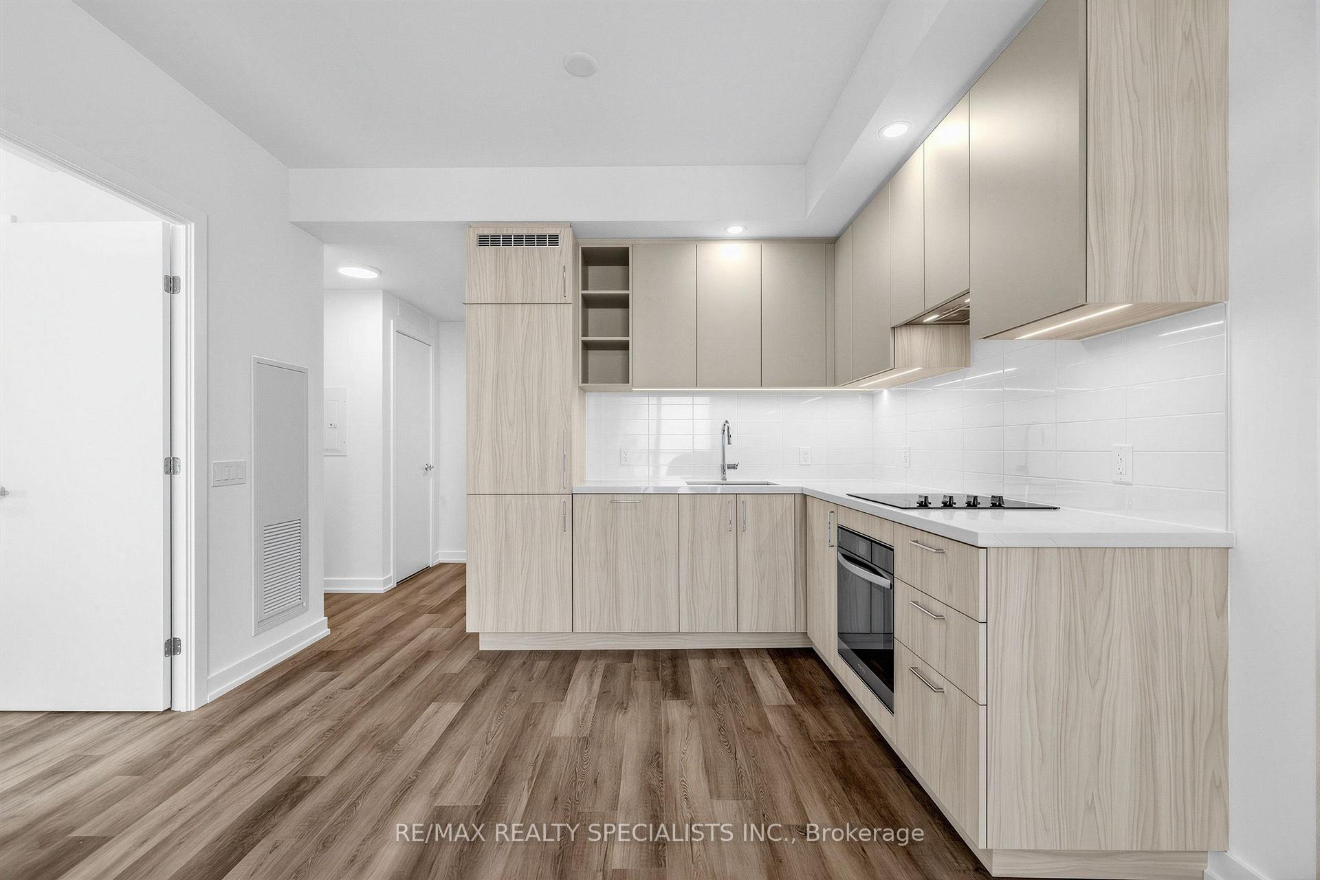Photo 7 of Unit 1506, 21 Meadowdale Road, Vaughan, Vaughan Corporate Centre — HOMEH