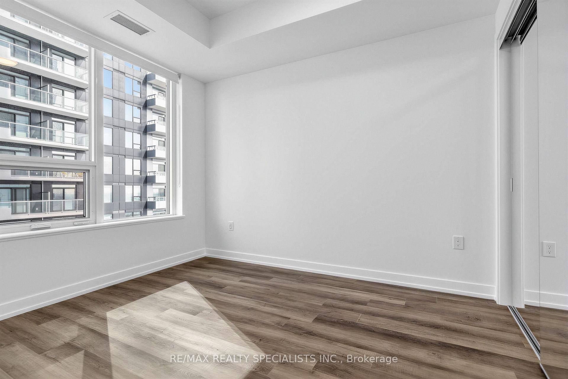 Photo 16 of Unit 1506, 21 Meadowdale Road, Vaughan, Vaughan Corporate Centre — HOMEH
