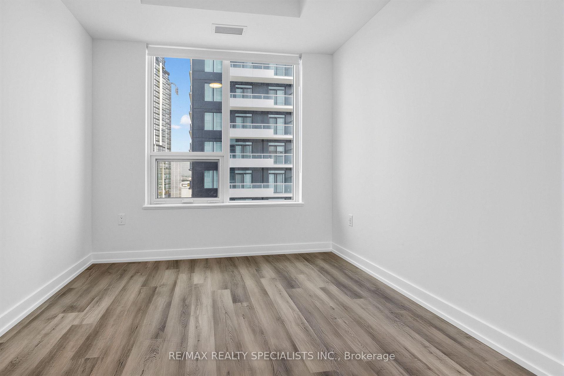 Photo 17 of Unit 1506, 21 Meadowdale Road, Vaughan, Vaughan Corporate Centre — HOMEH