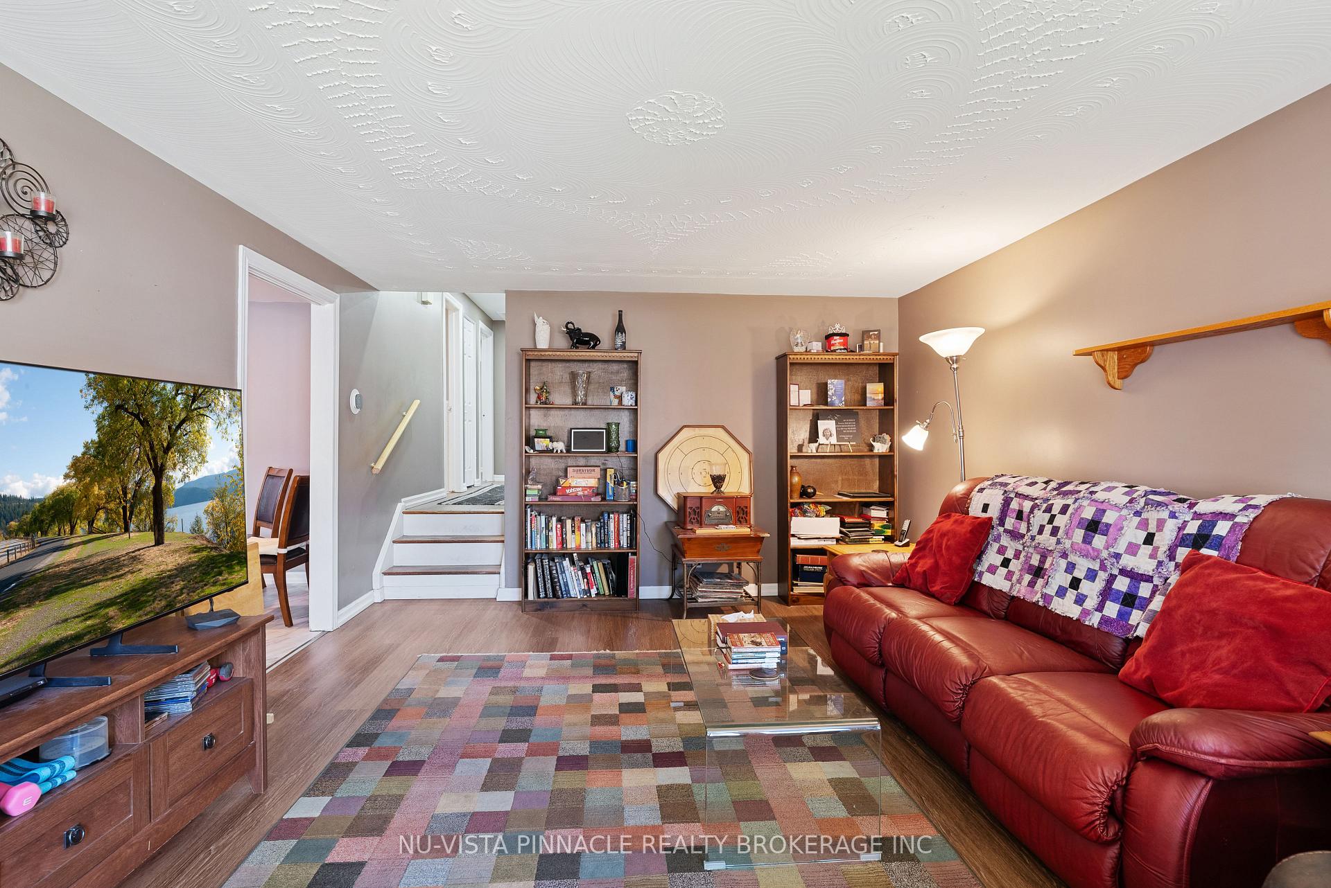 Photo 8 of 56 Kintail Crescent, London, South Y — HOMEH