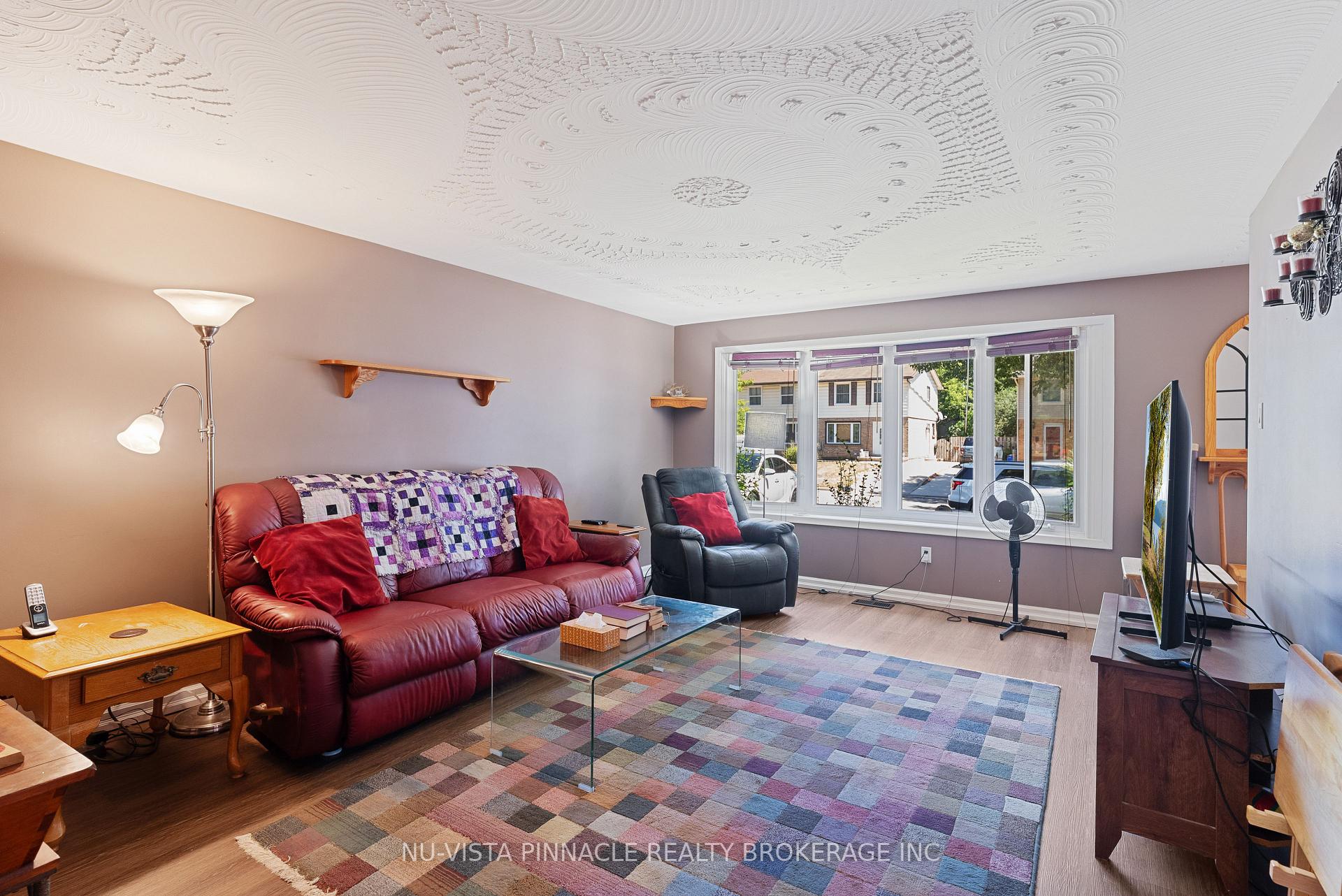 Photo 9 of 56 Kintail Crescent, London, South Y — HOMEH