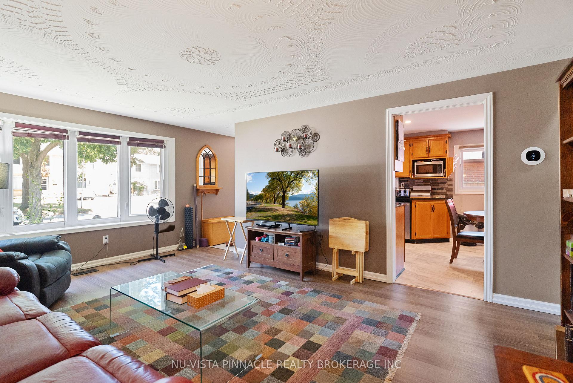 Photo 10 of 56 Kintail Crescent, London, South Y — HOMEH