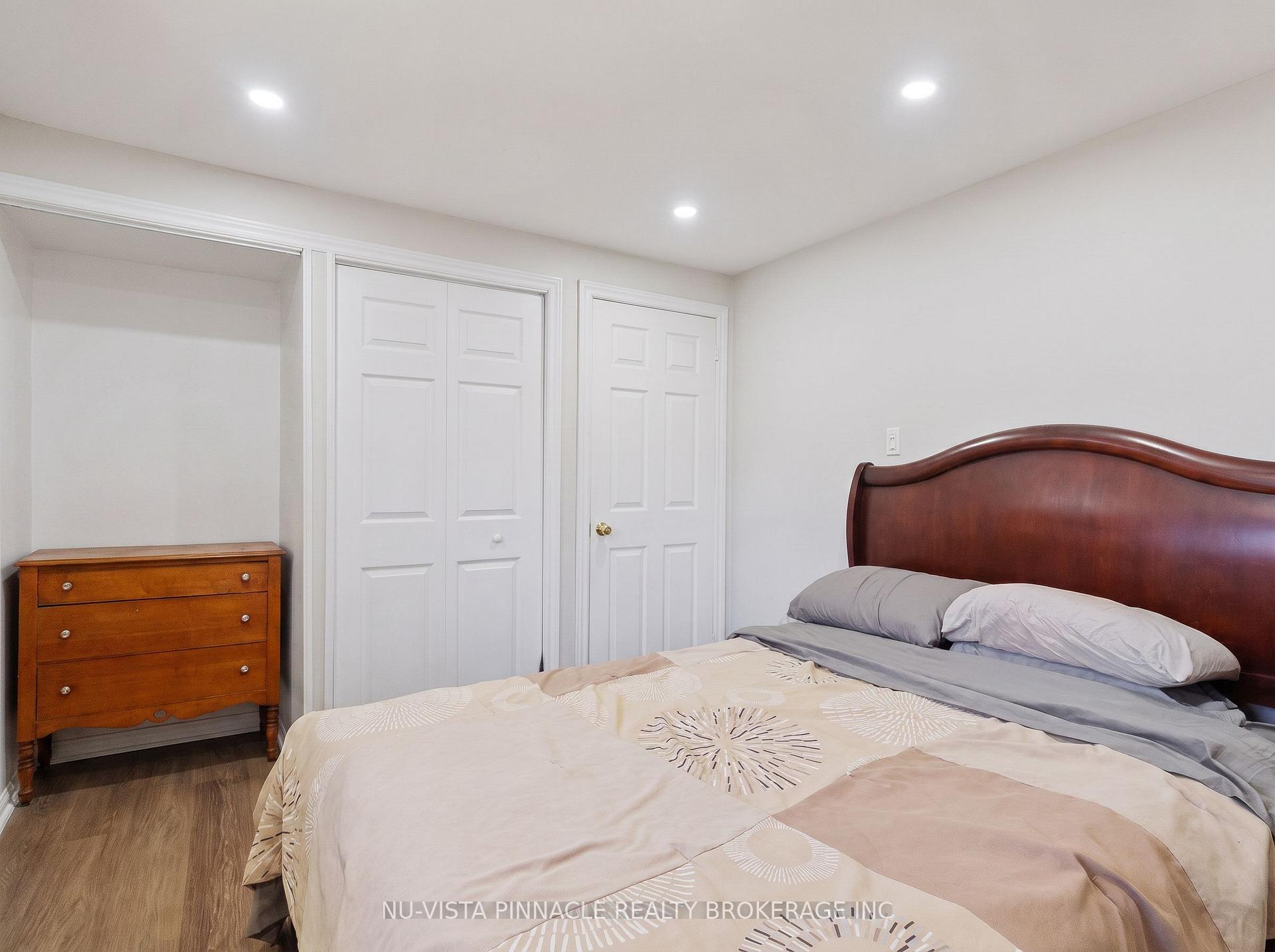 Photo 18 of 56 Kintail Crescent, London, South Y — HOMEH