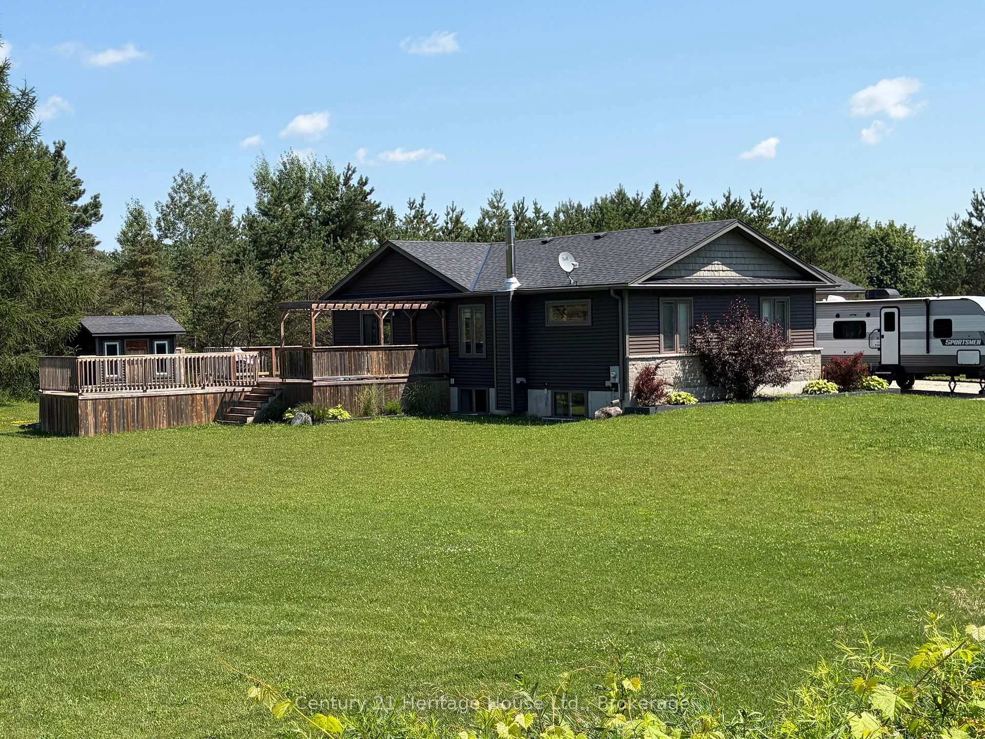 Photo 3 of 201 Hutton Hill Road, West Grey — HOMEH