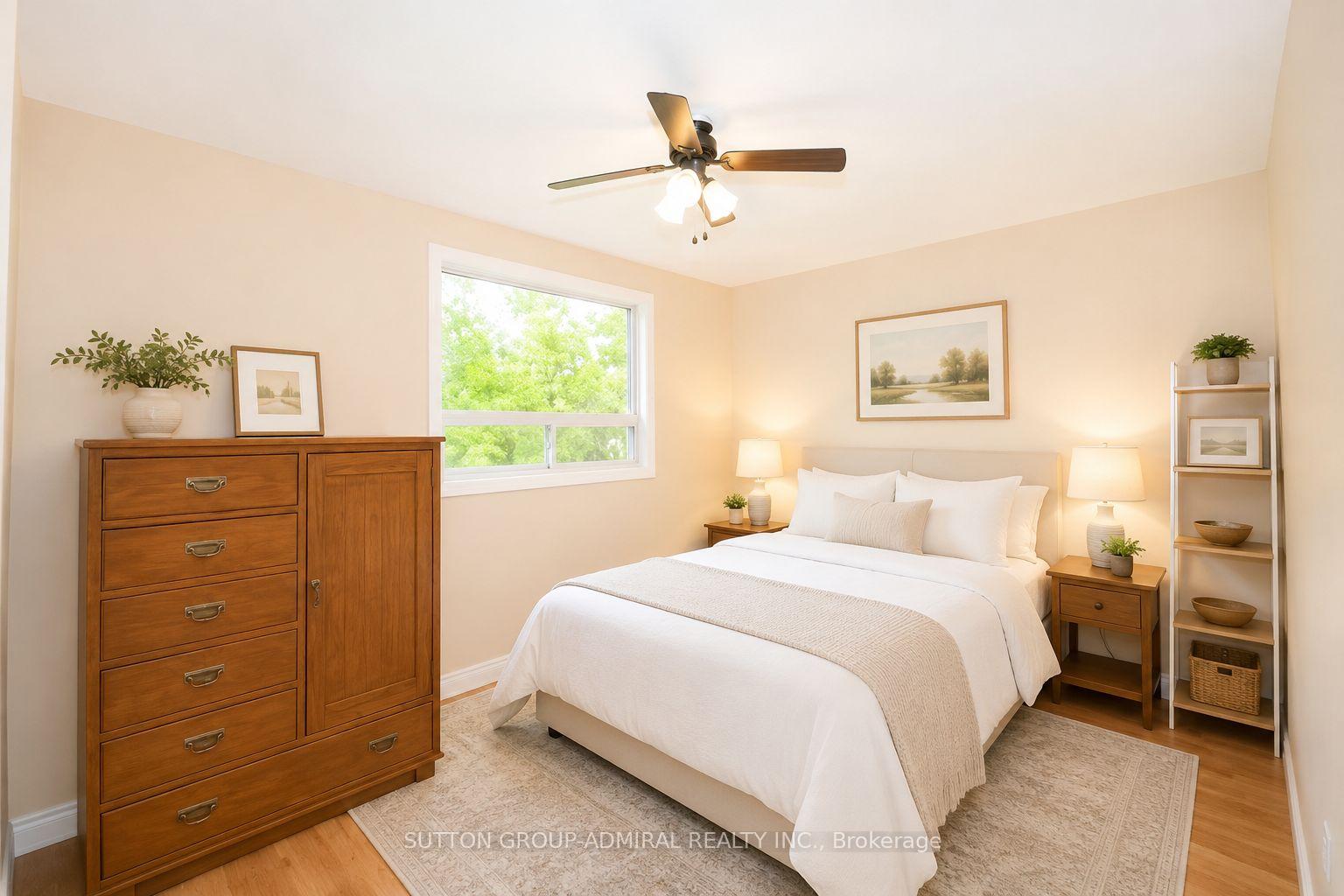 Photo 10 of 94 Sackville Street, Caledon, Bolton West — HOMEH