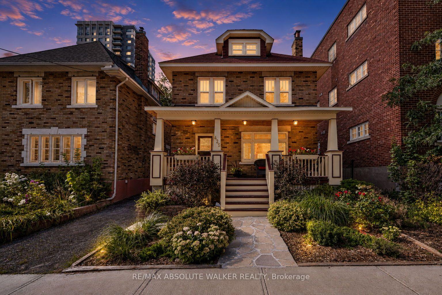 Photo 2 of 425 Besserer Street, Ottawa, Sandy Hill — HOMEH
