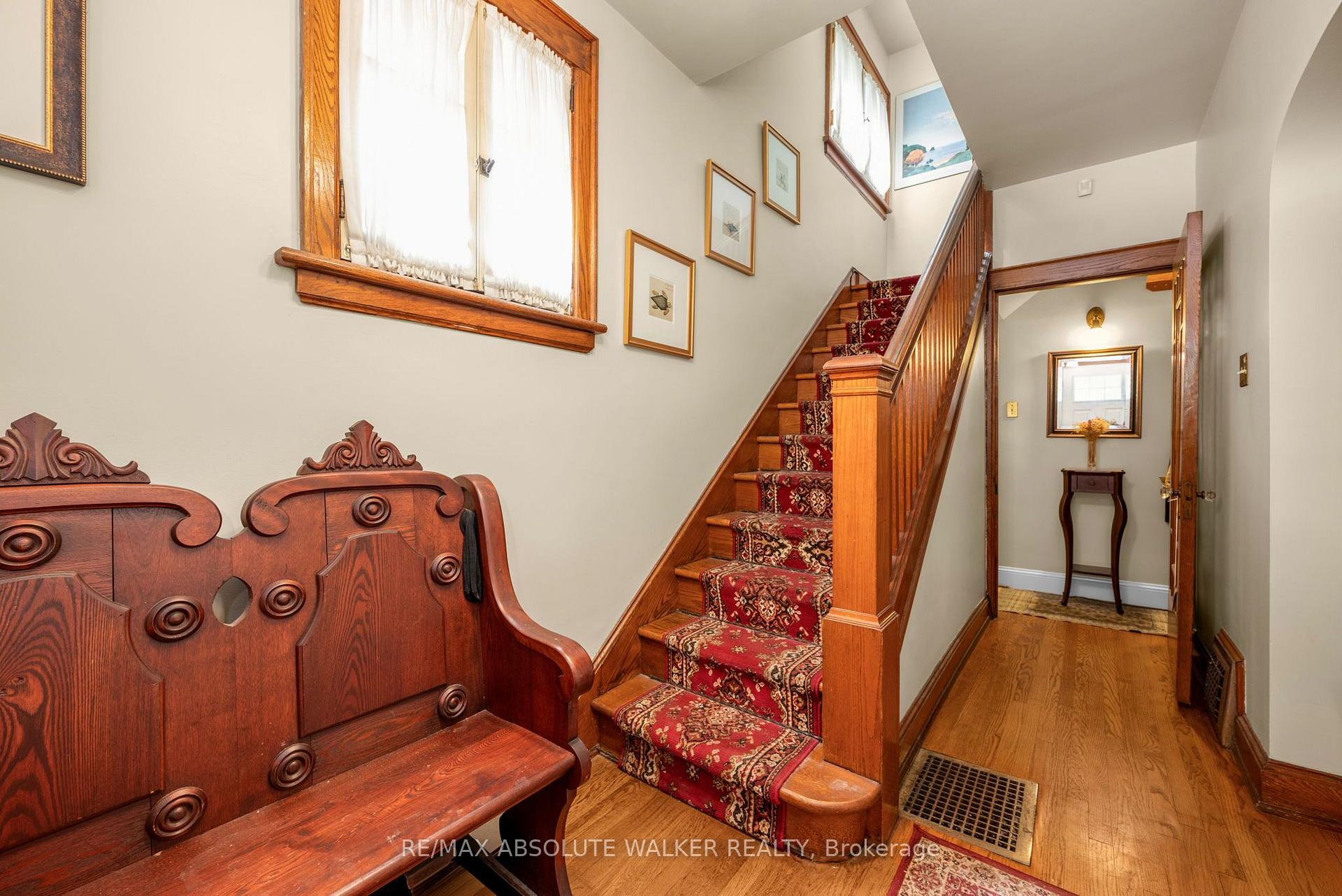 Photo 7 of 425 Besserer Street, Ottawa, Sandy Hill — HOMEH