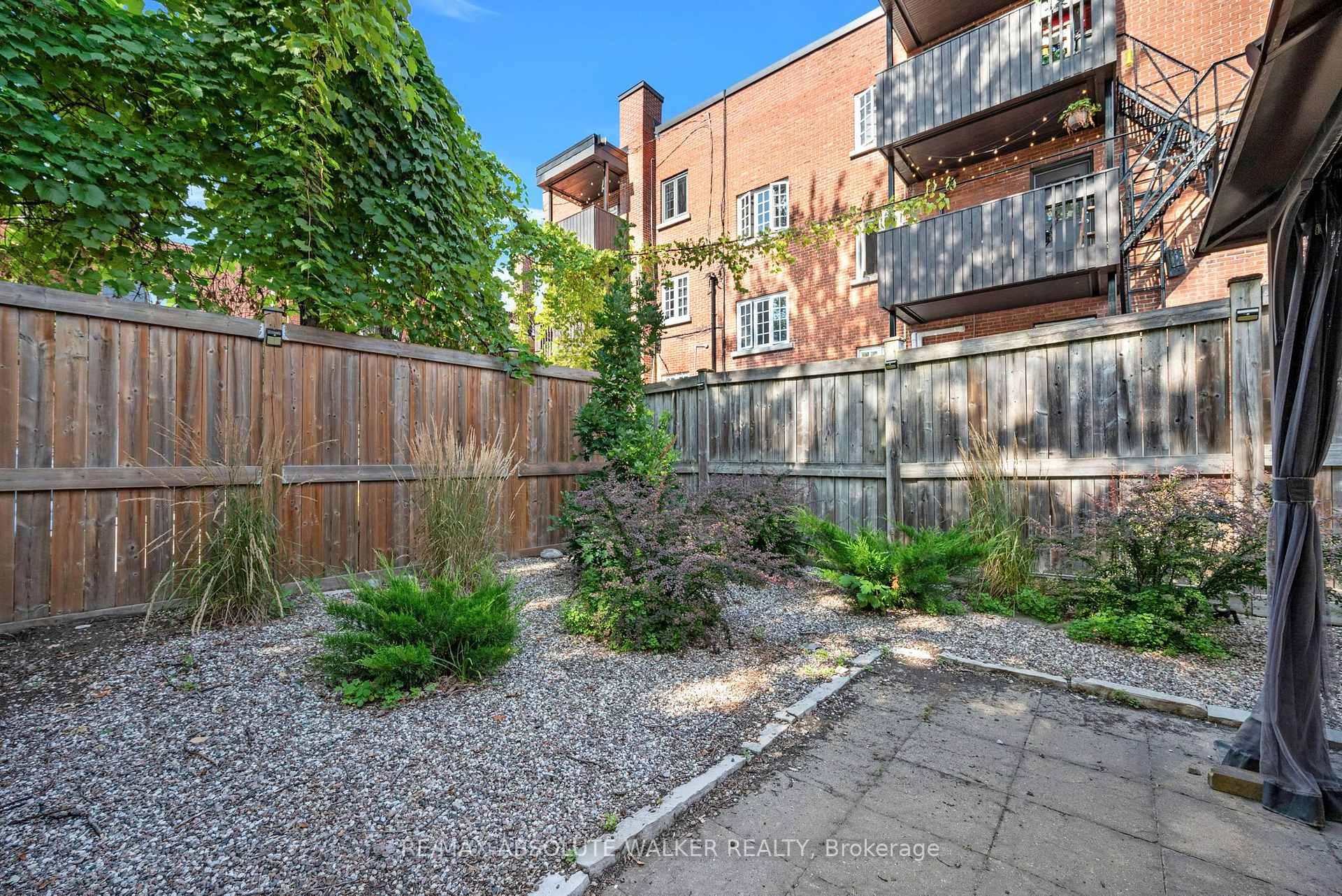 Photo 37 of 425 Besserer Street, Ottawa, Sandy Hill — HOMEH