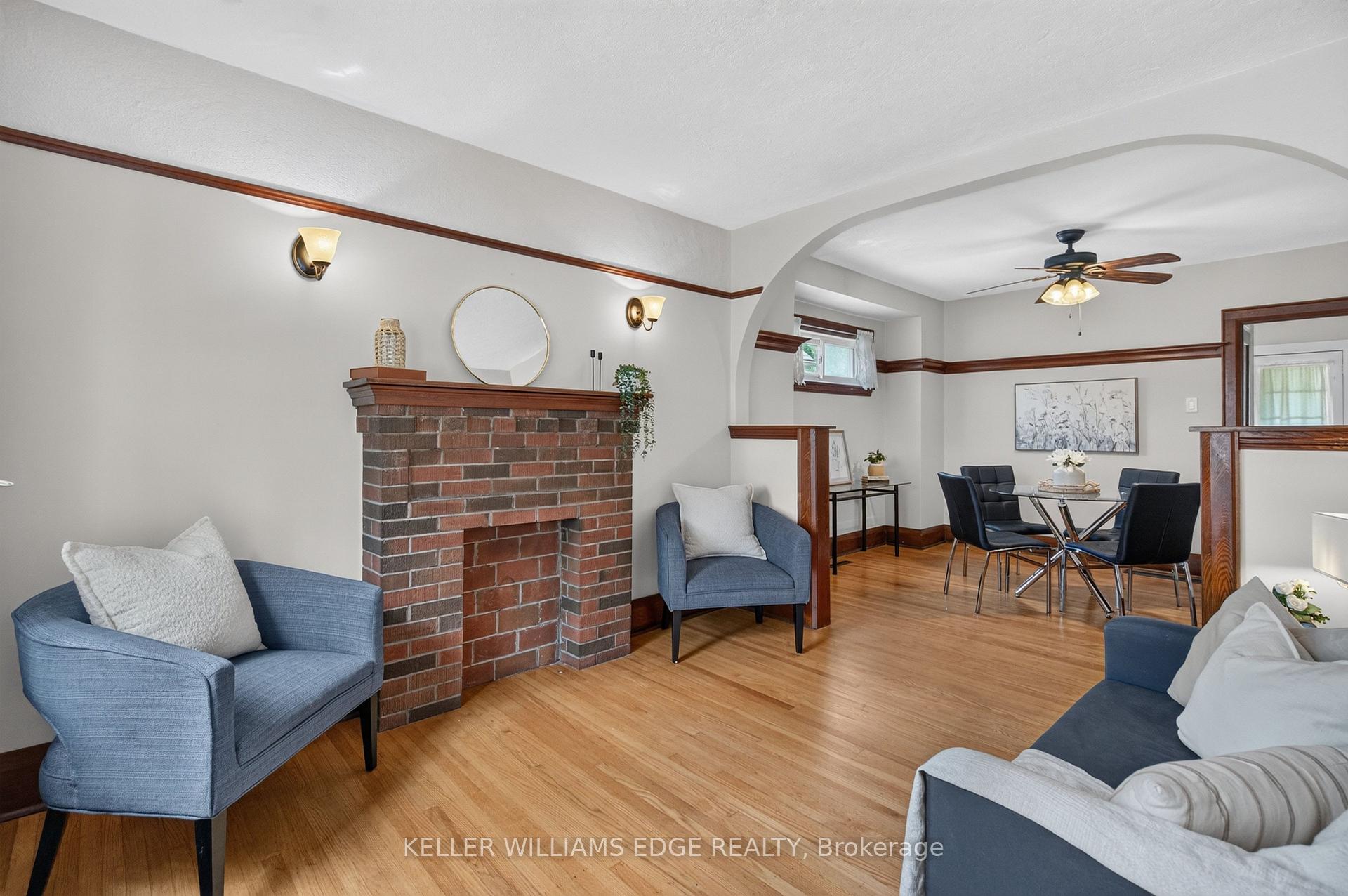 Photo 8 of 30 Barons Avenue N, Hamilton, Homeside — HOMEH