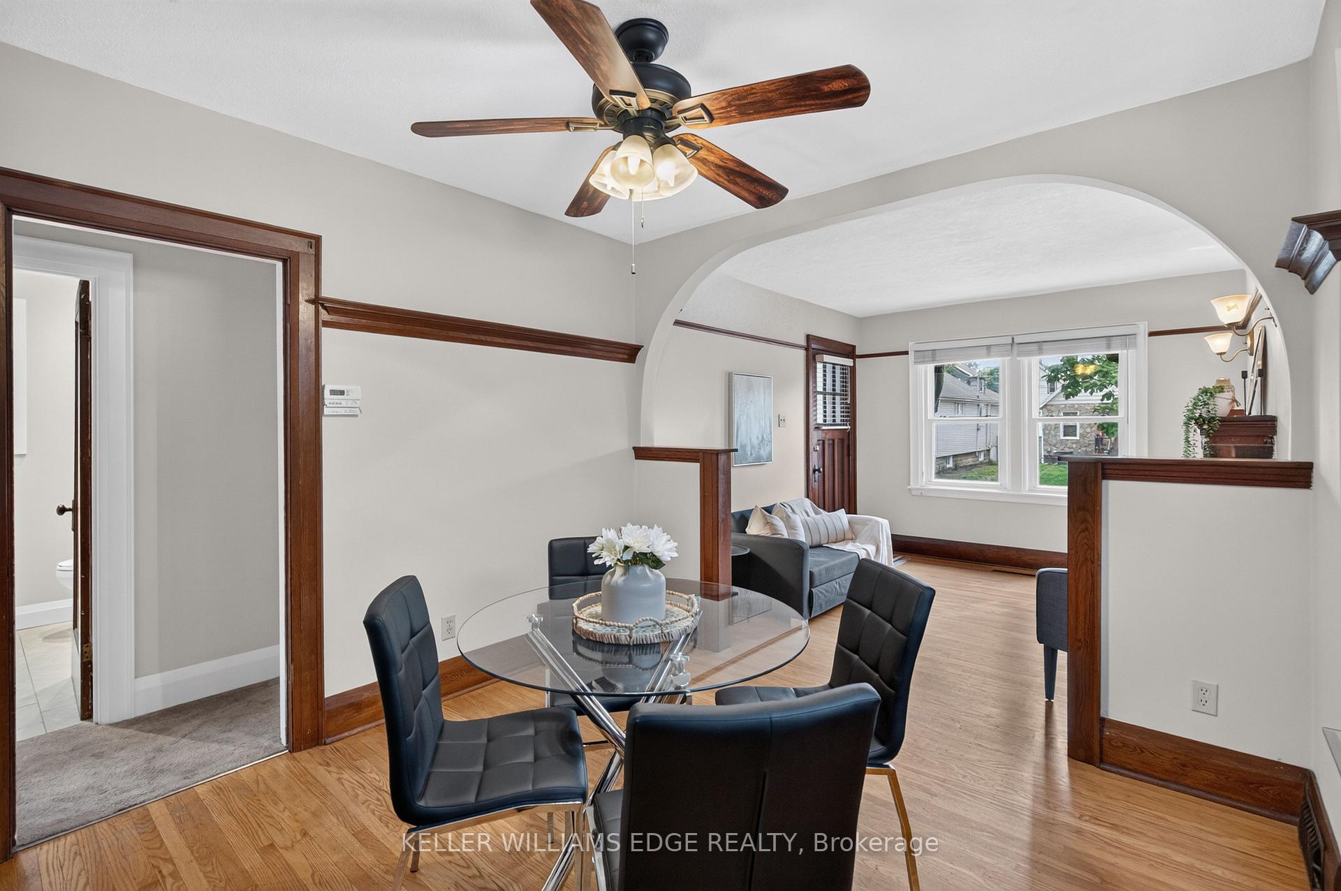 Photo 21 of 30 Barons Avenue N, Hamilton, Homeside — HOMEH