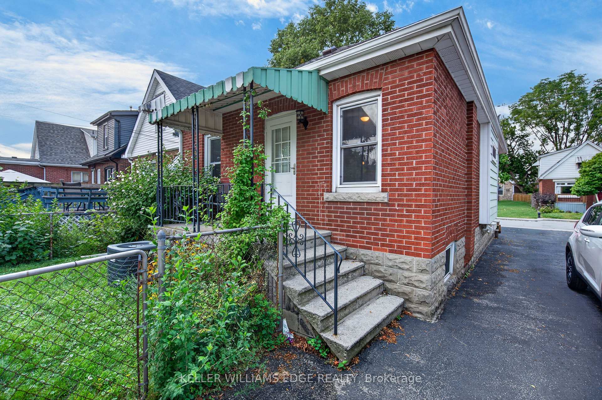 Photo 47 of 30 Barons Avenue N, Hamilton, Homeside — HOMEH