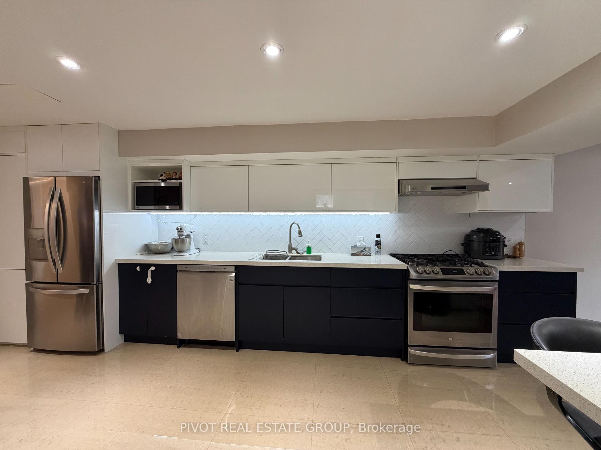 Photo 1 of 1303 Freeport Drive, Mississauga, Erindale — HOMEH