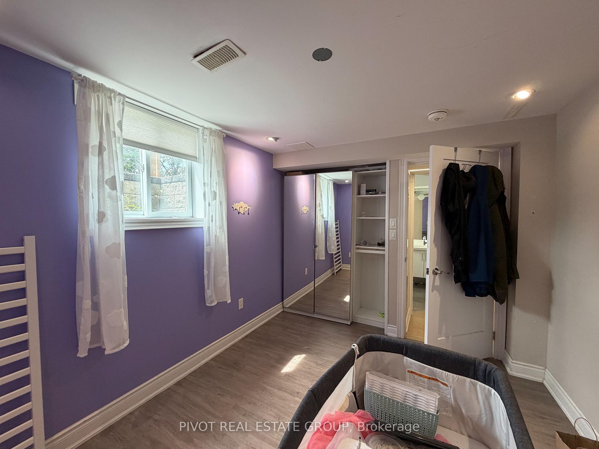 Photo 3 of 1303 Freeport Drive, Mississauga, Erindale — HOMEH