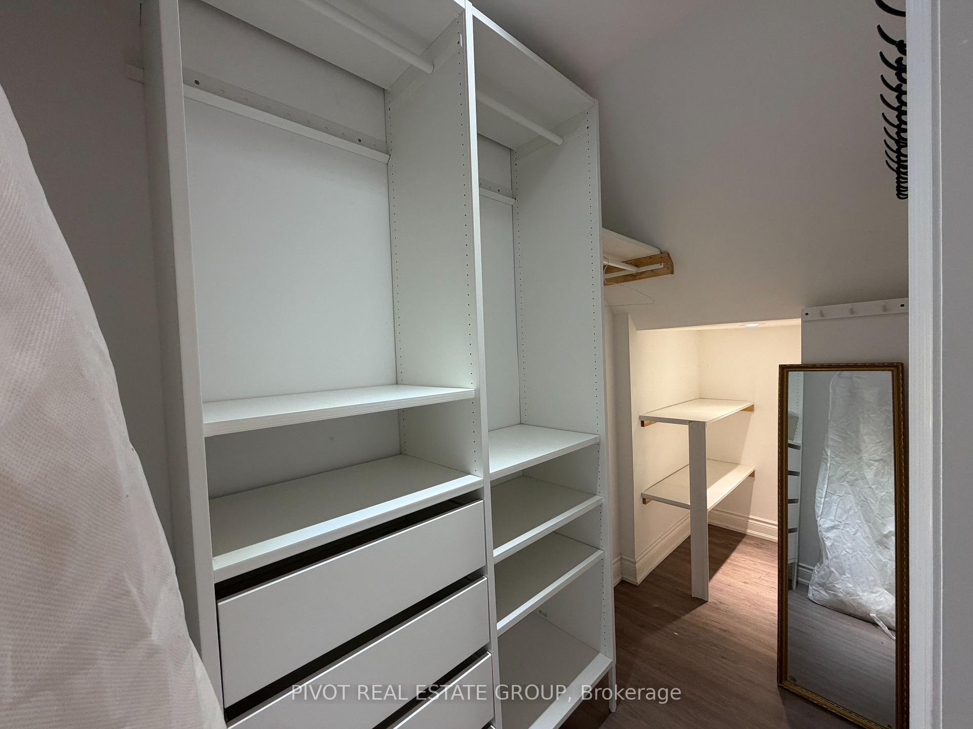 Photo 7 of 1303 Freeport Drive, Mississauga, Erindale — HOMEH