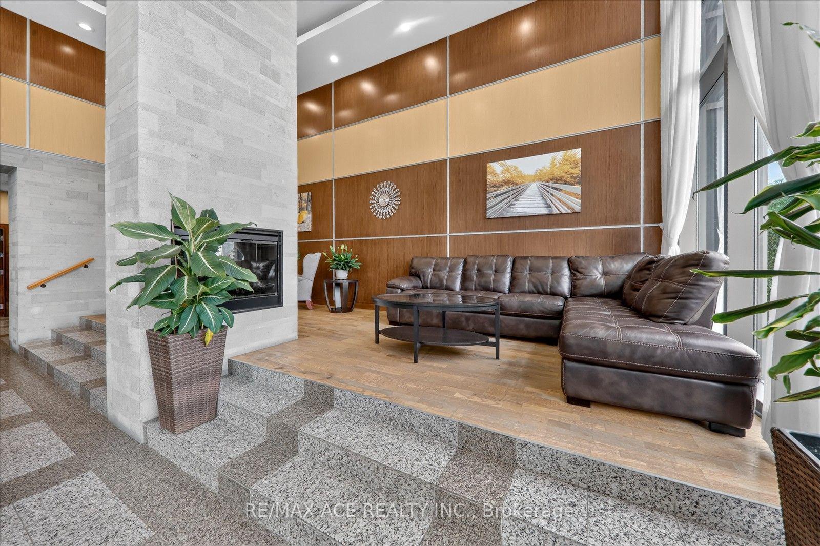Photo 8 of Unit 1606, 88 Grangeway Avenue, Scarborough, Woburn — HOMEH