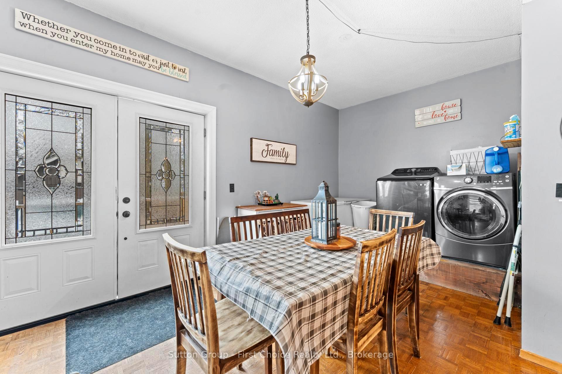Photo 19 of 41 Goderich Street W, Huron East, Seaforth — HOMEH