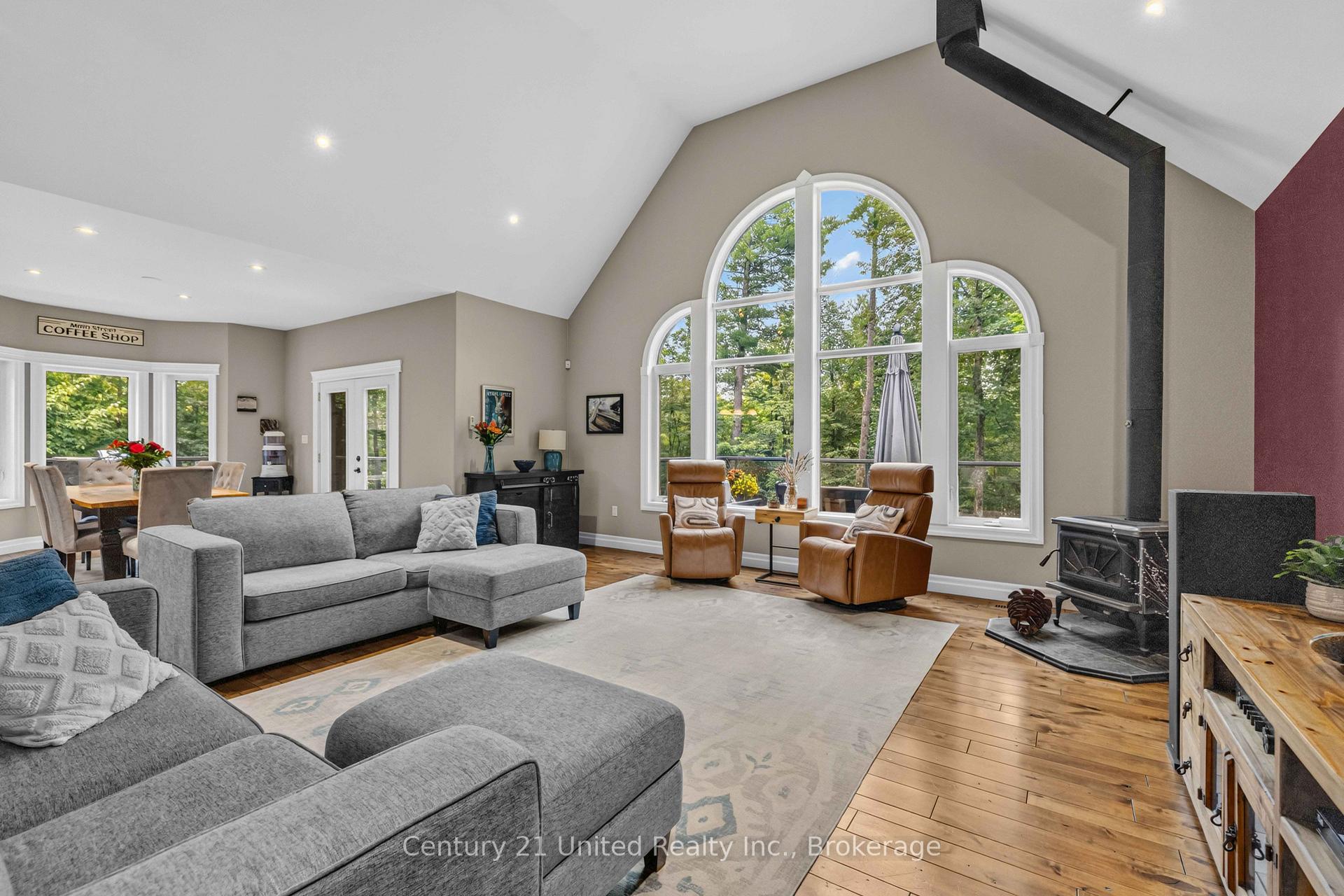 Photo 3 of 37 Mitchell Crescent, Trent Lakes — HOMEH