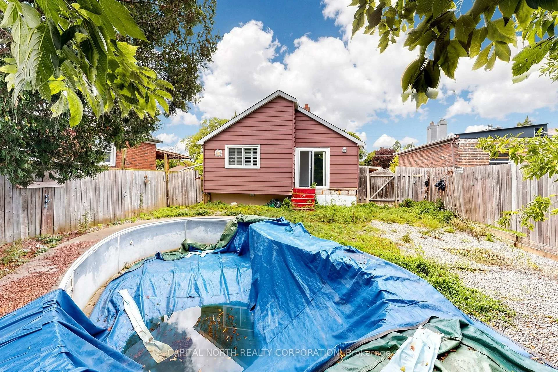 Photo 31 of 29 Mercer Drive, Brampton, Downtown Brampton — HOMEH