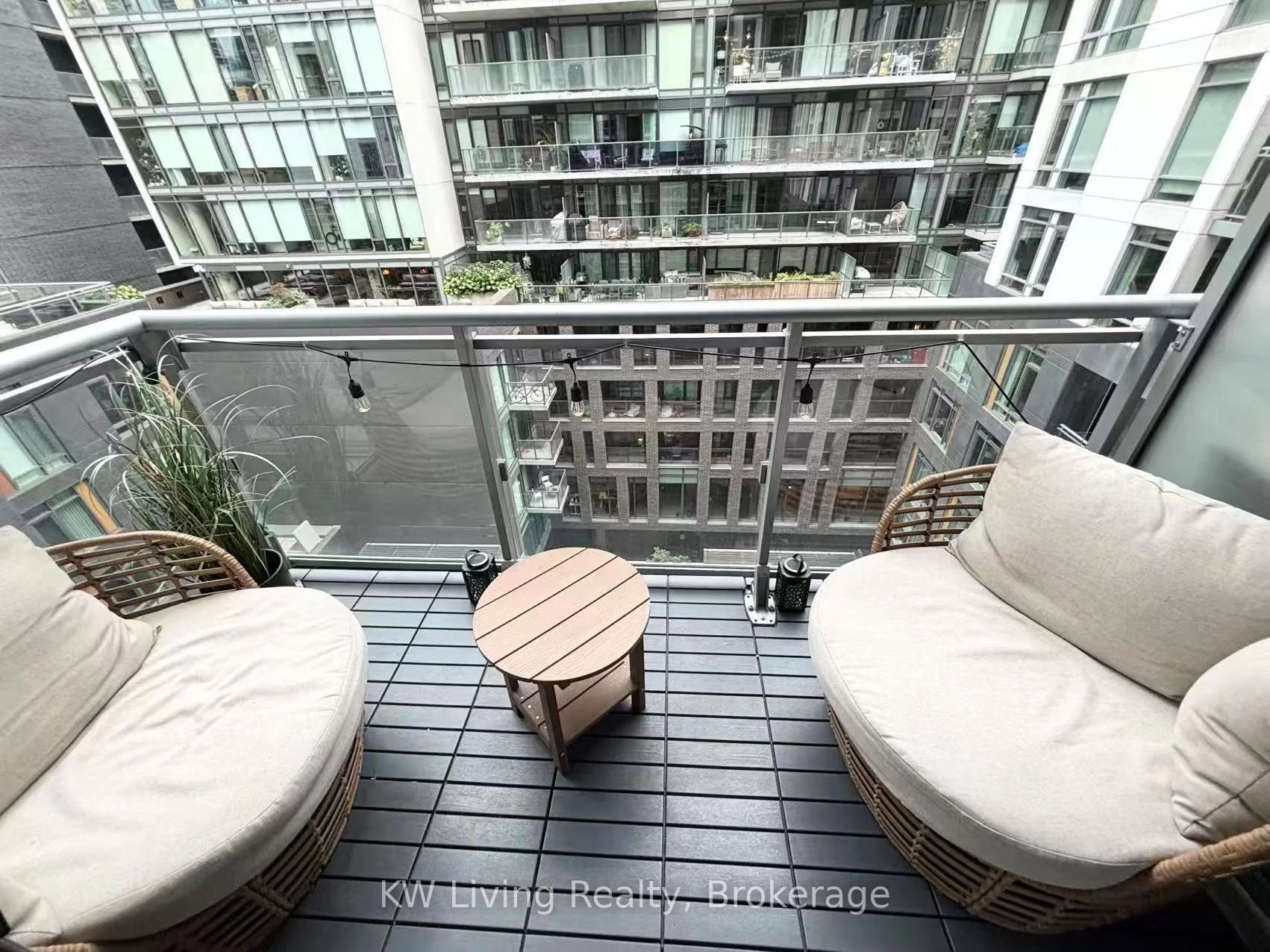 Photo 15 of Unit 1033, 525 Adelaide Street W, Toronto, Waterfront Communities — HOMEH