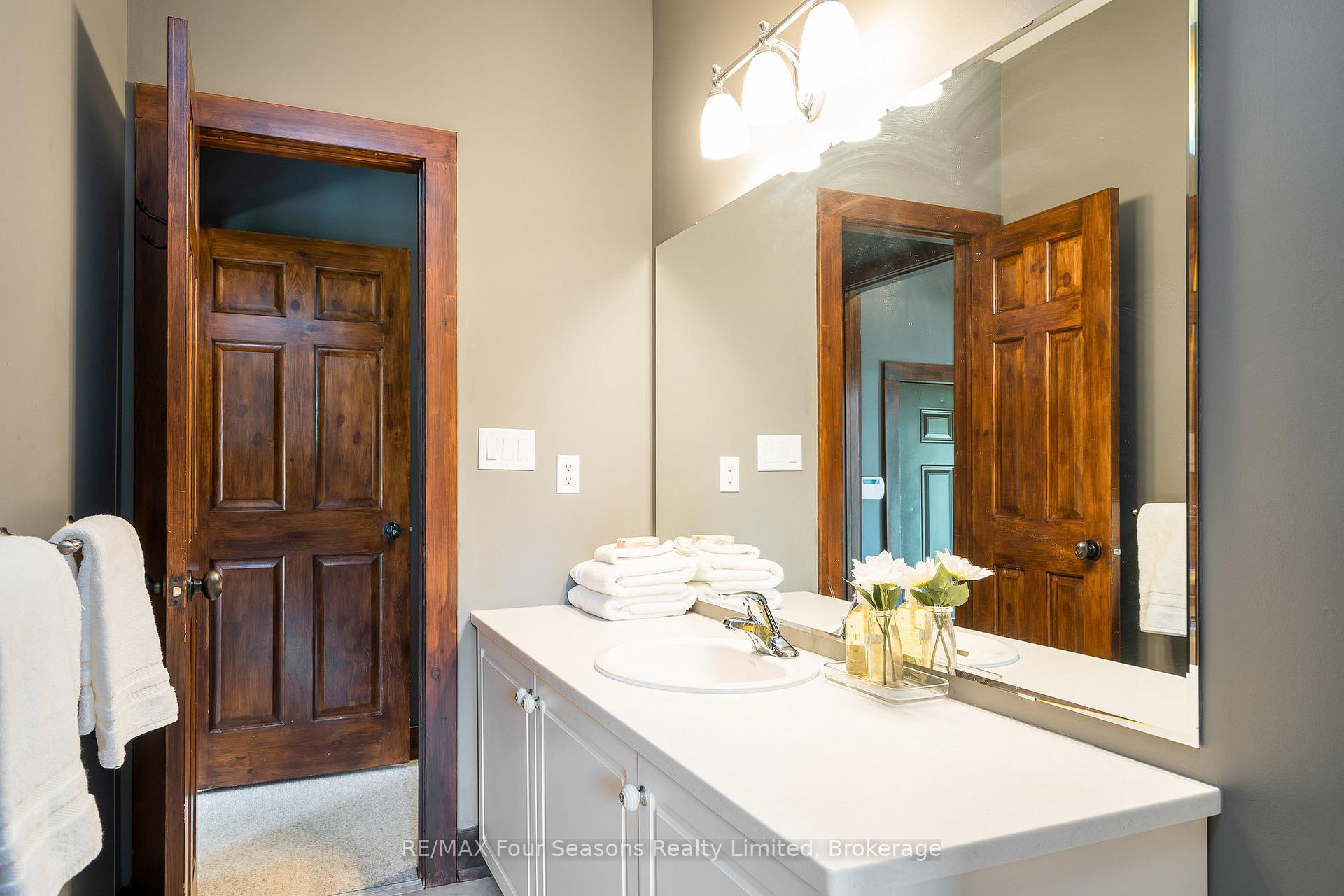 Photo 25 of 106 Venture Boulevard, Blue Mountains — HOMEH