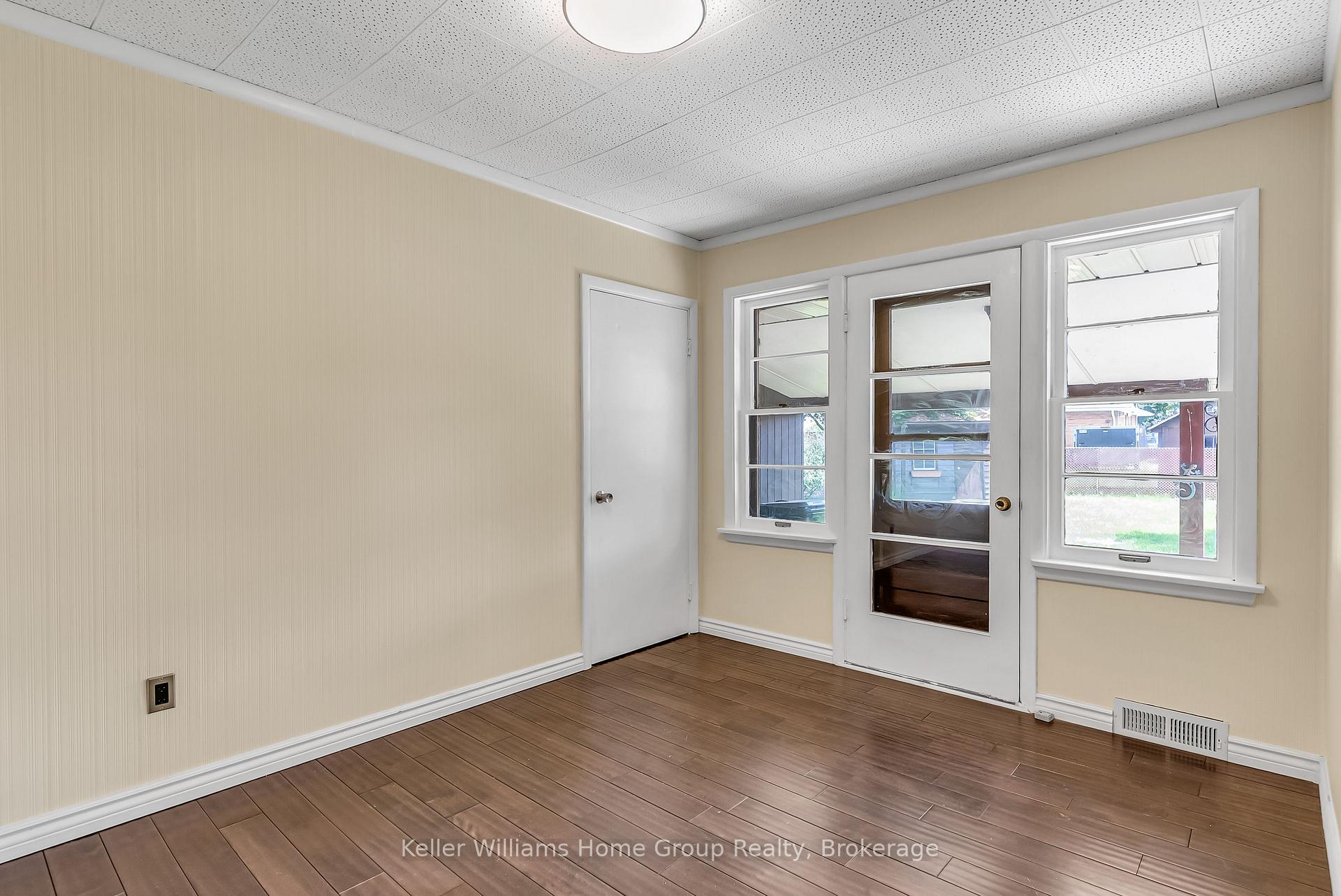 Photo 24 of 58 Reyburn Avenue, Kitchener, Vanier - Kitchener — HOMEH
