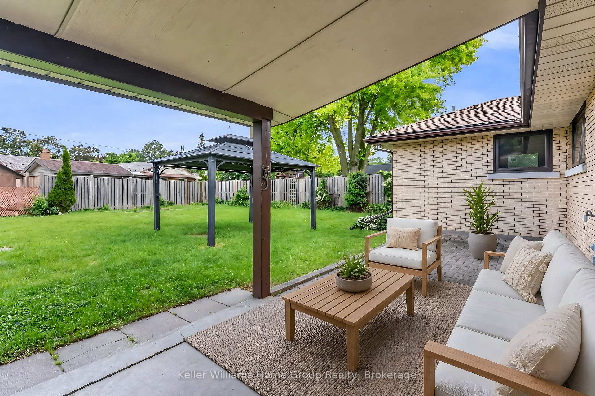 Photo 37 of 58 Reyburn Avenue, Kitchener, Vanier - Kitchener — HOMEH
