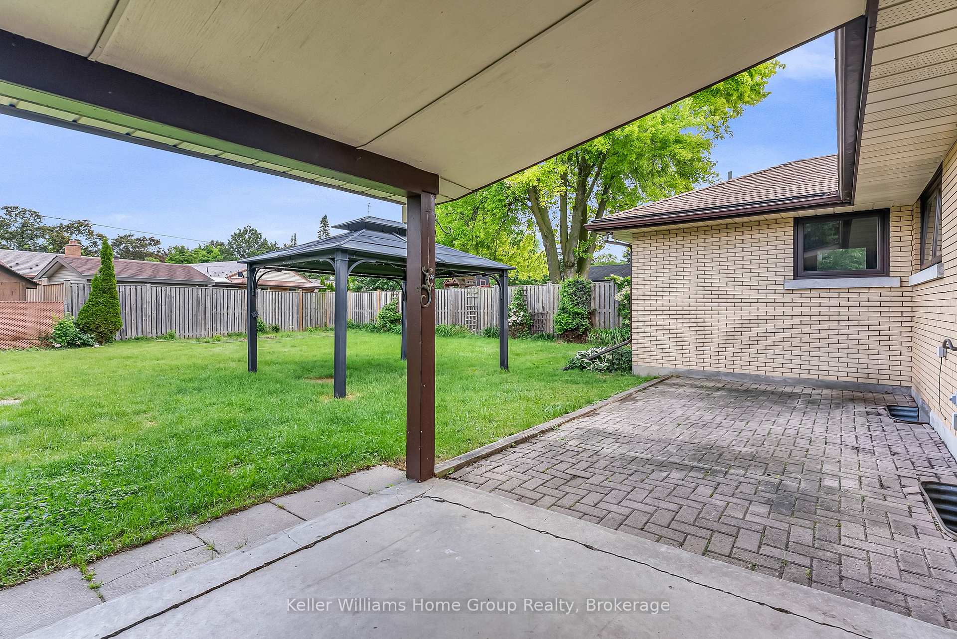 Photo 38 of 58 Reyburn Avenue, Kitchener, Vanier - Kitchener — HOMEH