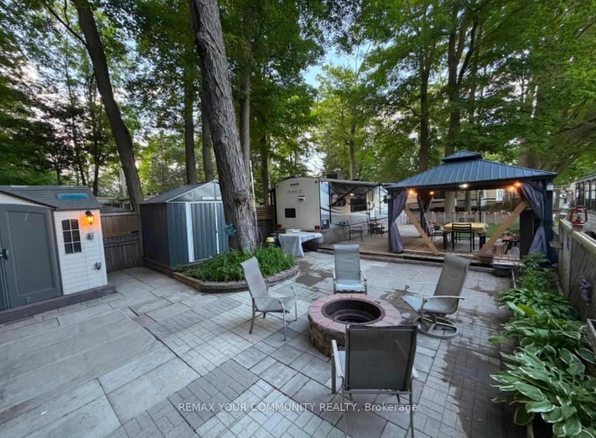 Photo 8 of Unit 112, 285 Crydernams Side Road, Georgina, Baldwin — HOMEH