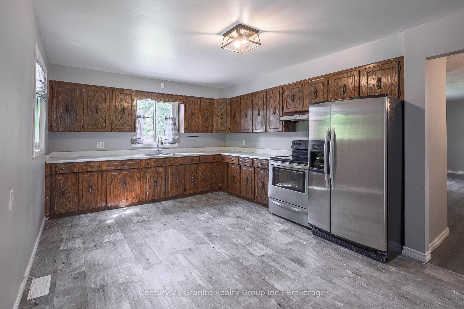 Photo 12 of 55 Wellington Street E, New Tecumseth, Alliston — HOMEH