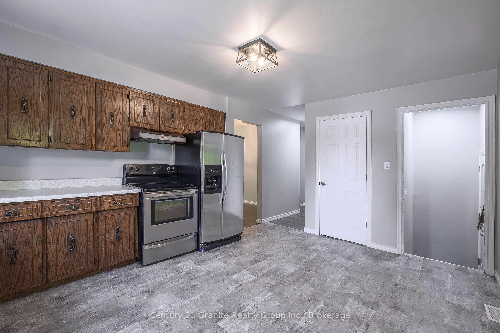 Photo 20 of 55 Wellington Street E, New Tecumseth, Alliston — HOMEH
