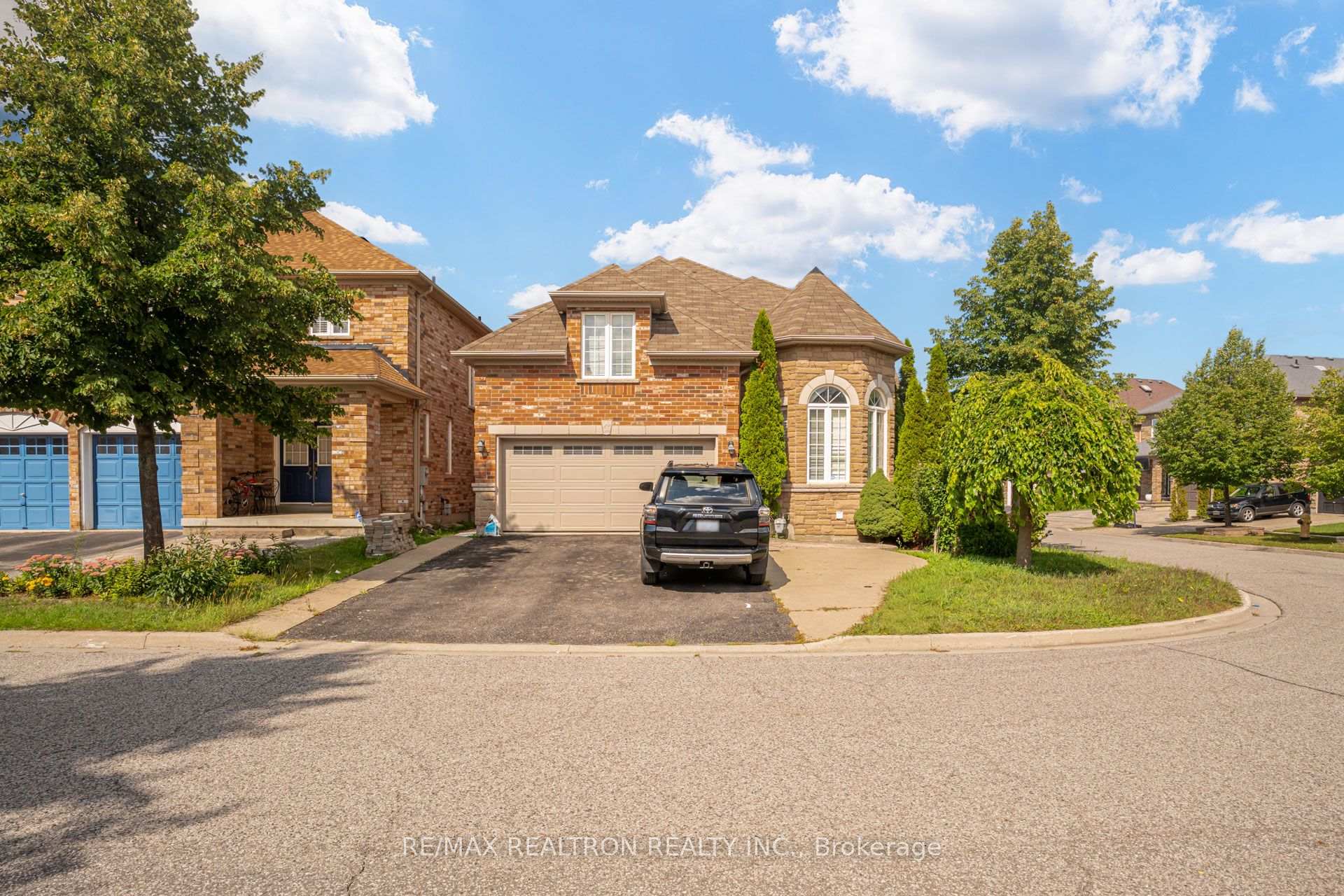 Photo of 14 Kentview Crescent