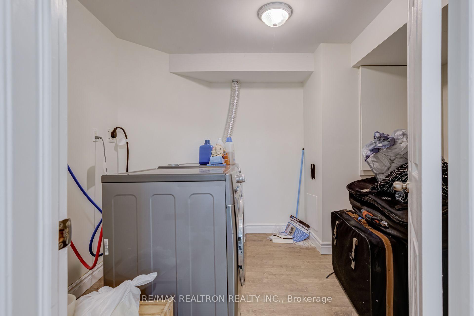 Photo 31 of 14 Kentview Crescent, Markham, Box Grove — HOMEH
