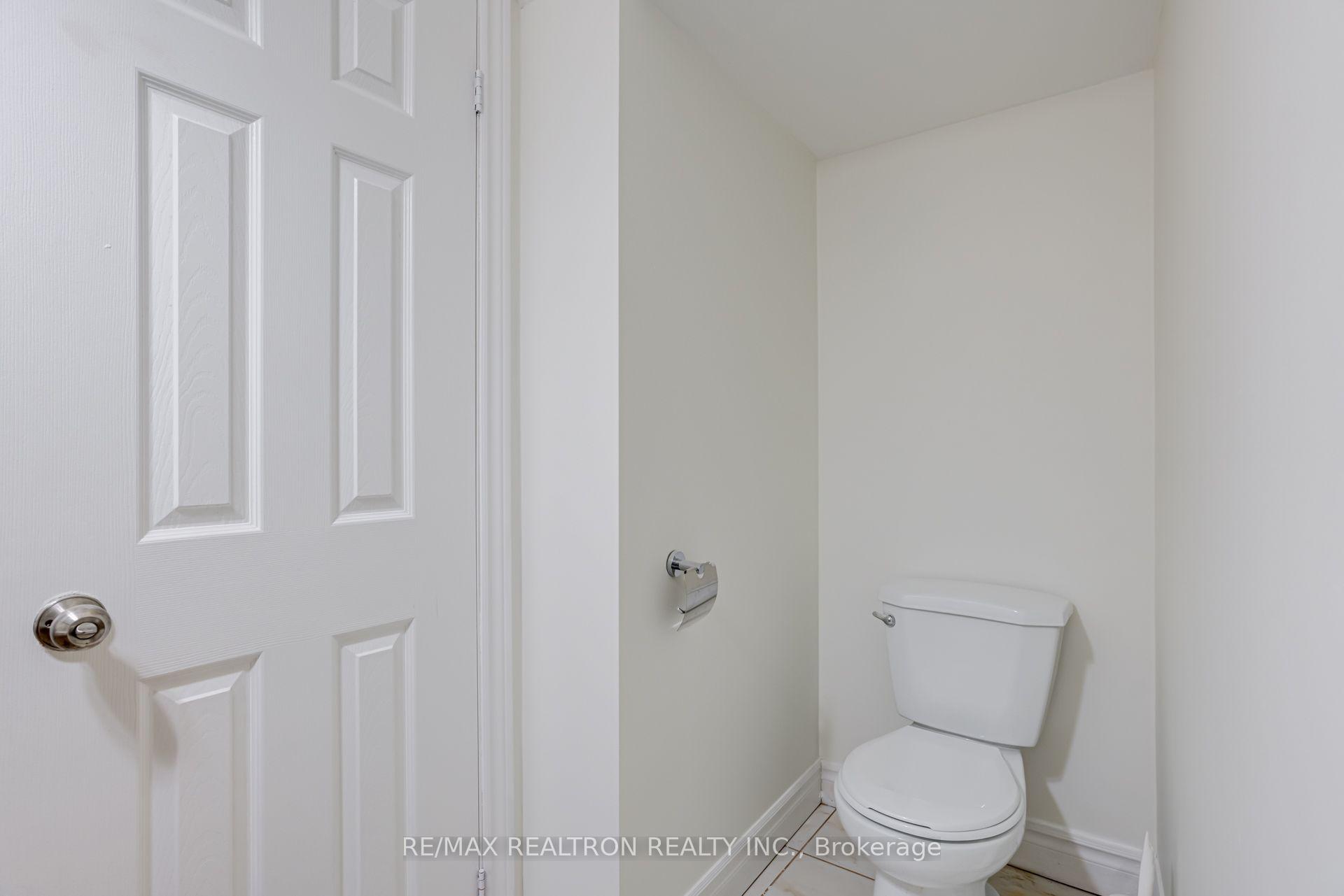 Photo 43 of 14 Kentview Crescent, Markham, Box Grove — HOMEH
