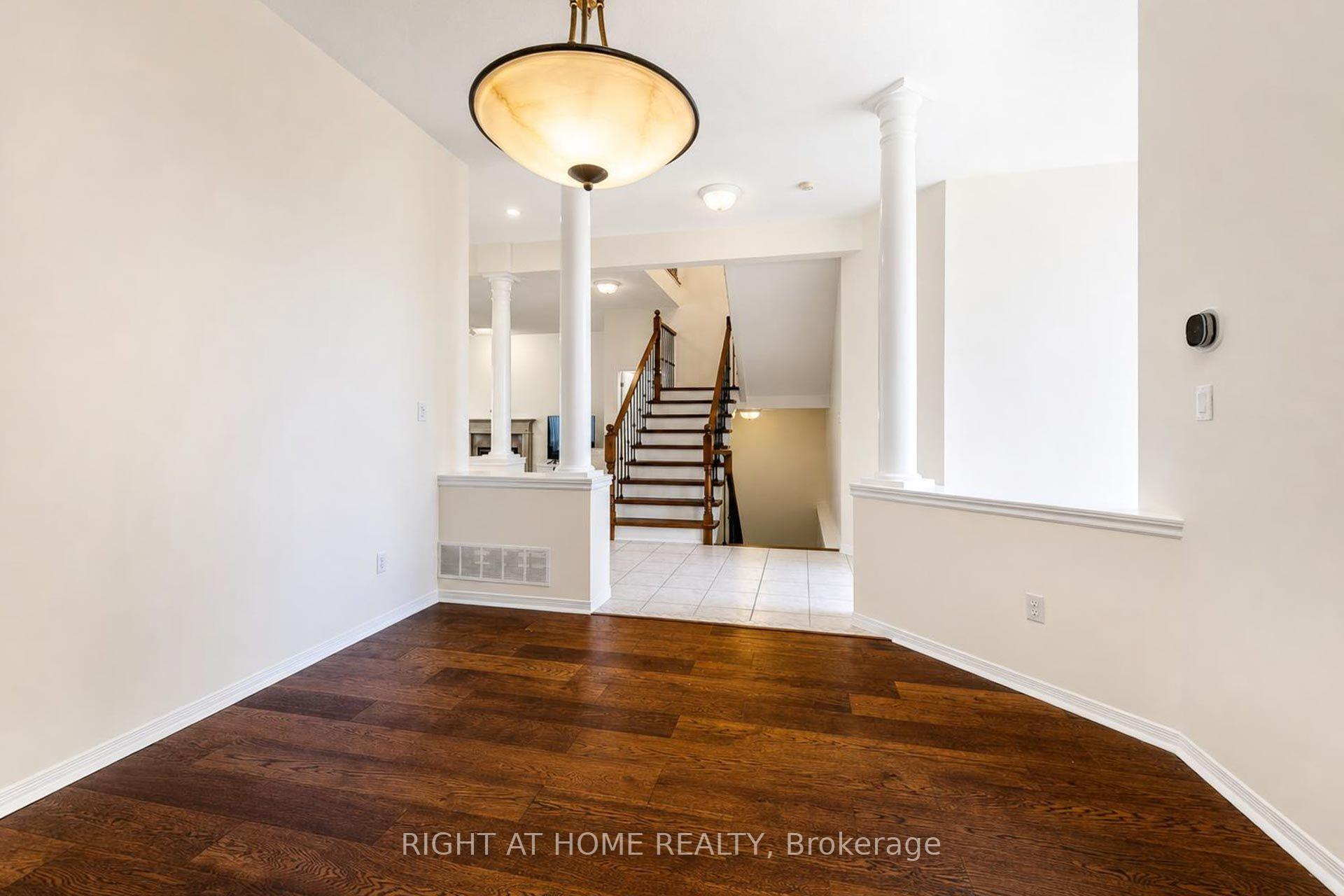 Photo 6 of 27 Thoroughbred Boulevard, Hamilton, Meadowlands — HOMEH