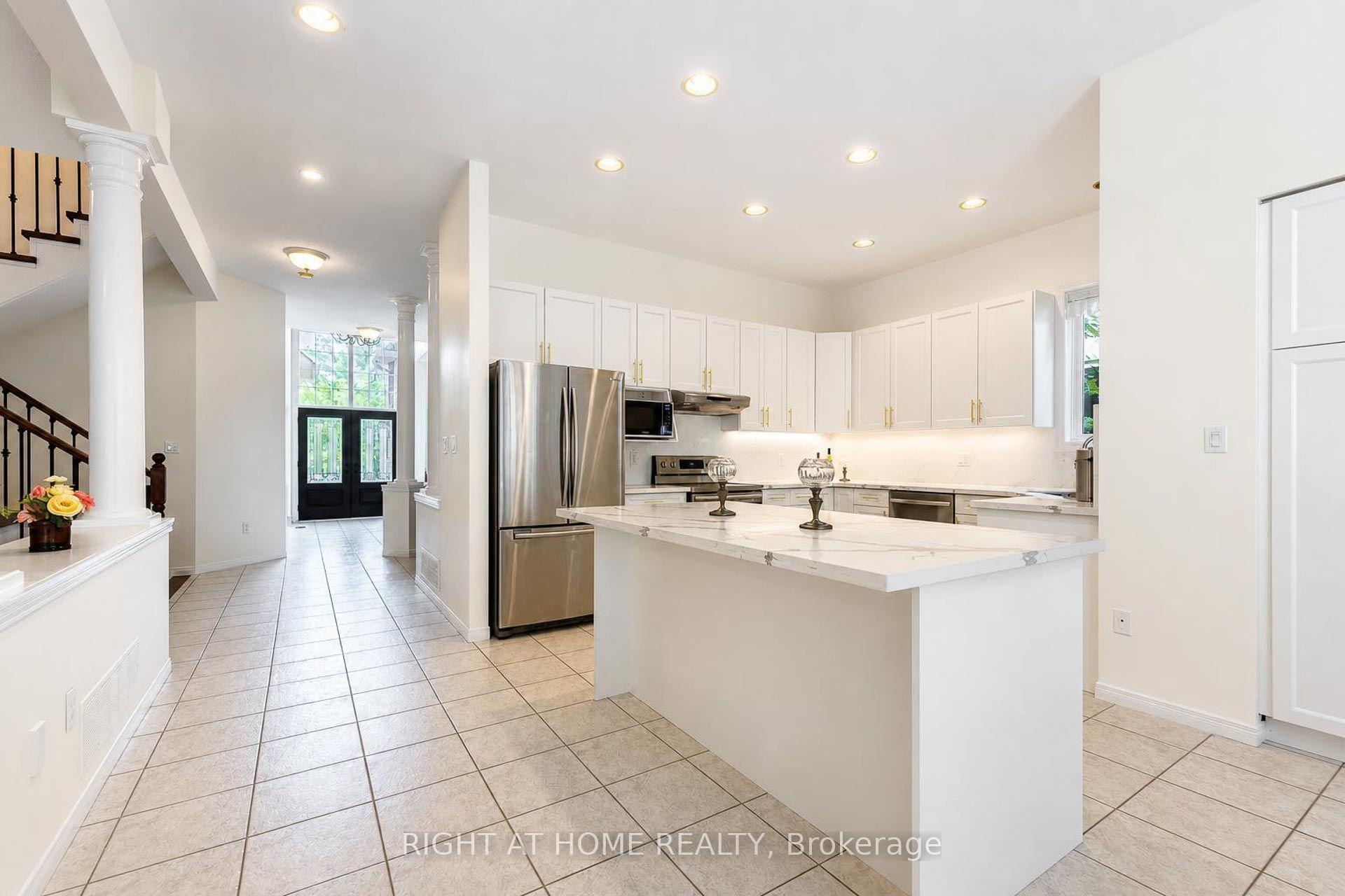 Photo 10 of 27 Thoroughbred Boulevard, Hamilton, Meadowlands — HOMEH