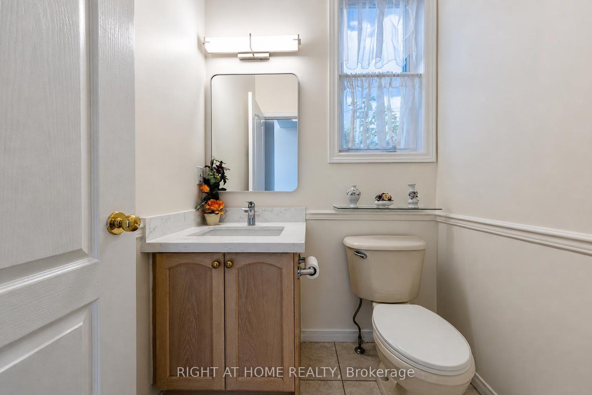 Photo 21 of 27 Thoroughbred Boulevard, Hamilton, Meadowlands — HOMEH