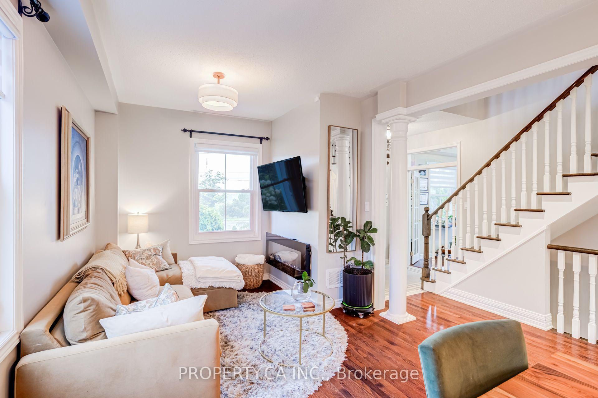 Photo 7 of 33 Betony Drive, Richmond Hill, Oak Ridges — HOMEH