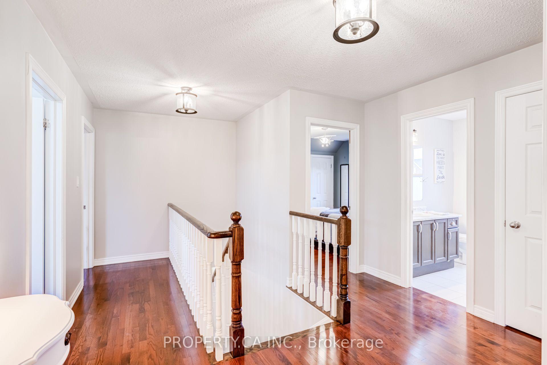 Photo 17 of 33 Betony Drive, Richmond Hill, Oak Ridges — HOMEH