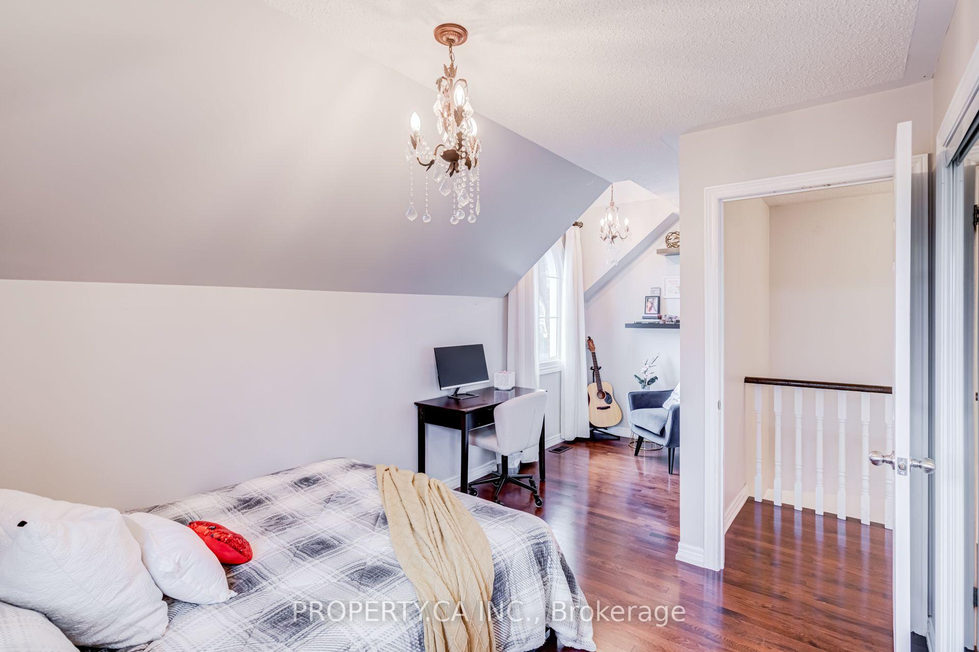 Photo 28 of 33 Betony Drive, Richmond Hill, Oak Ridges — HOMEH