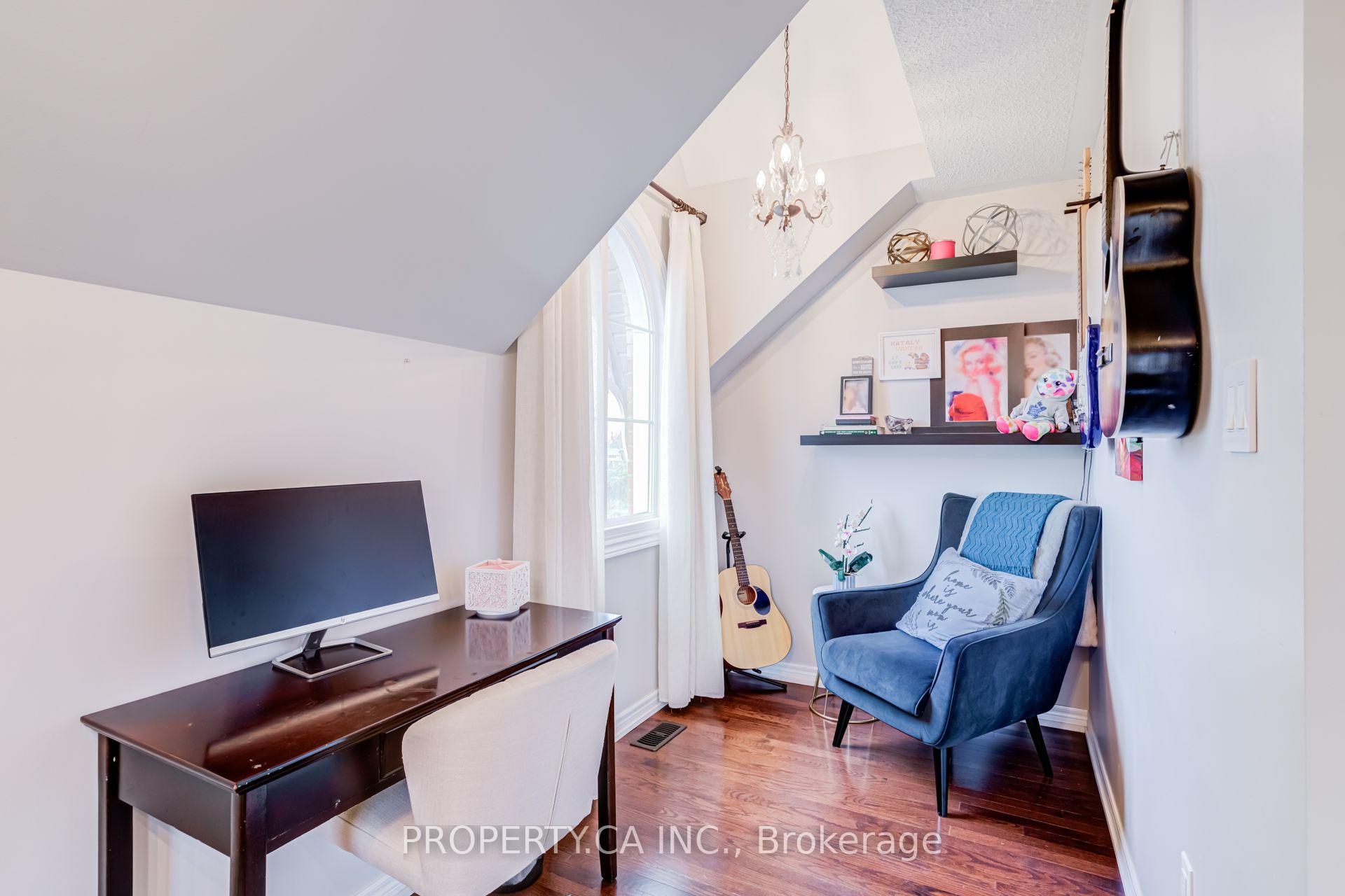Photo 29 of 33 Betony Drive, Richmond Hill, Oak Ridges — HOMEH