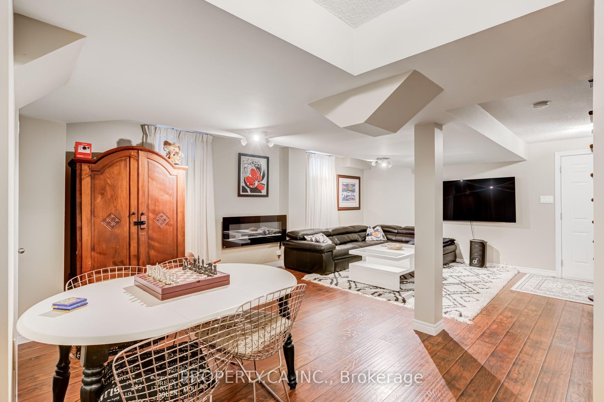 Photo 32 of 33 Betony Drive, Richmond Hill, Oak Ridges — HOMEH
