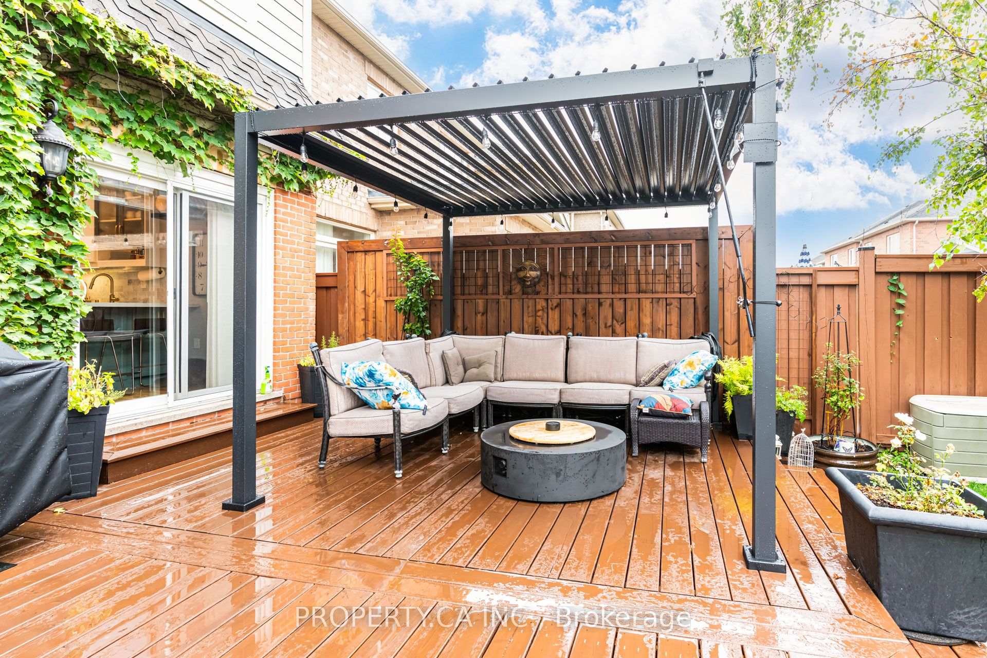 Photo 42 of 33 Betony Drive, Richmond Hill, Oak Ridges — HOMEH