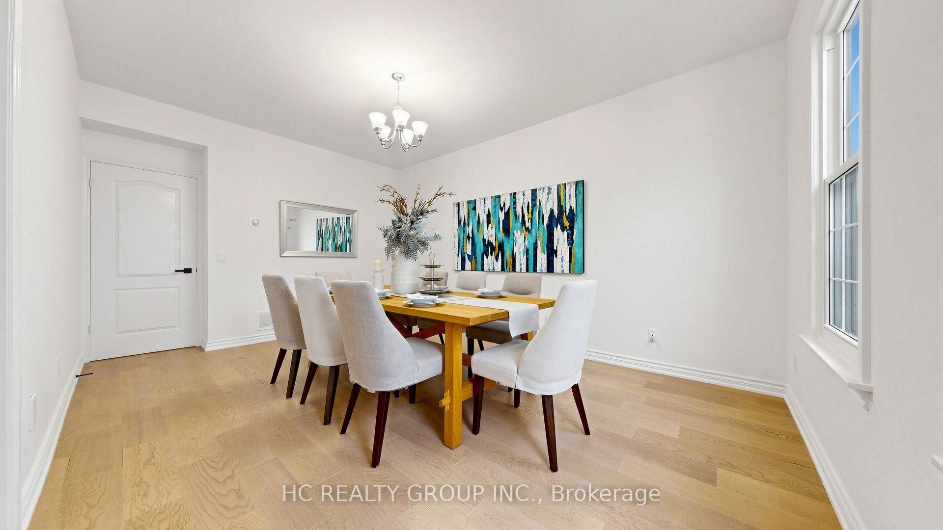 Photo 9 of 26 Landmark Court, Markham, Unionville — HOMEH