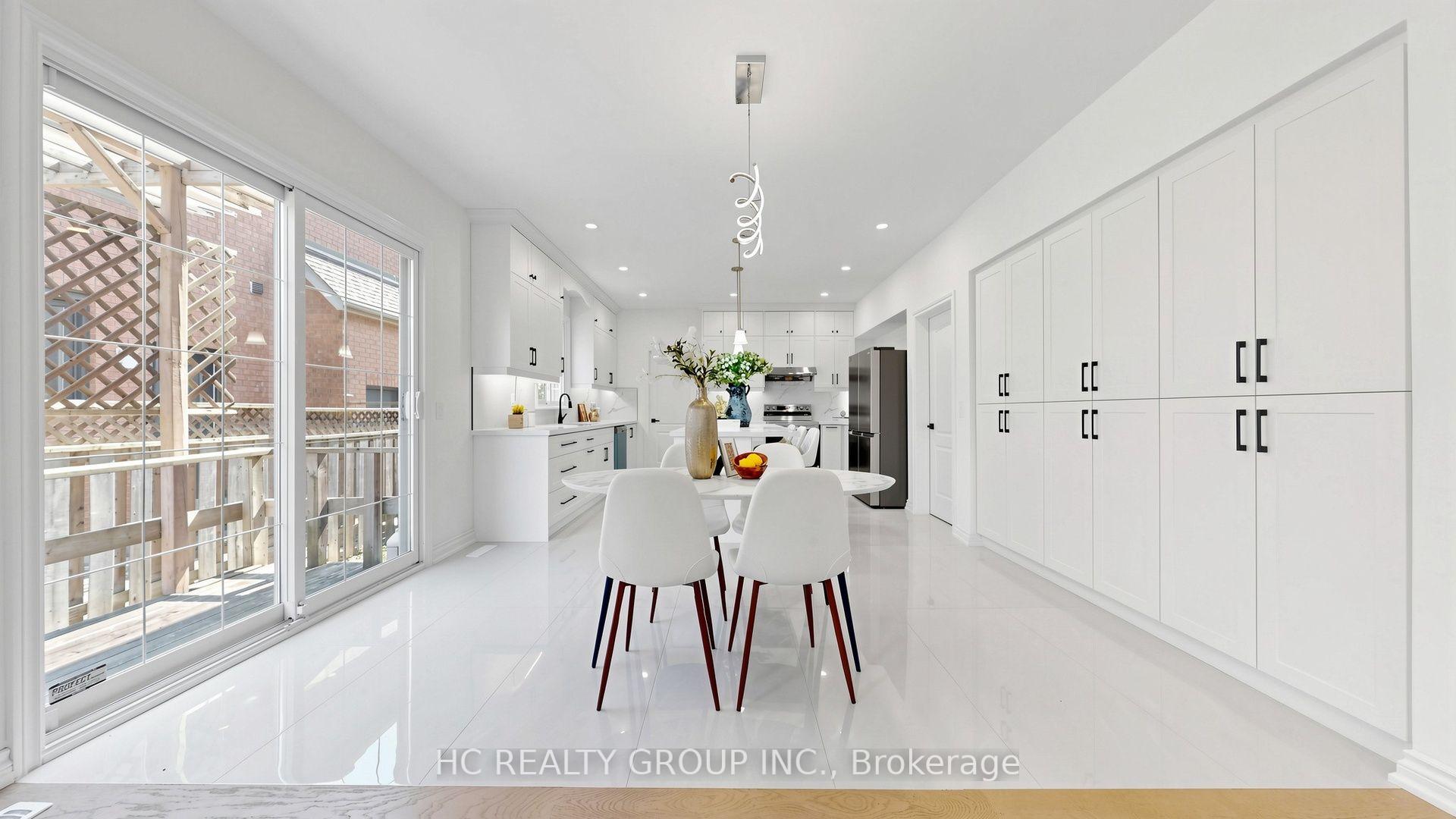 Photo 19 of 26 Landmark Court, Markham, Unionville — HOMEH
